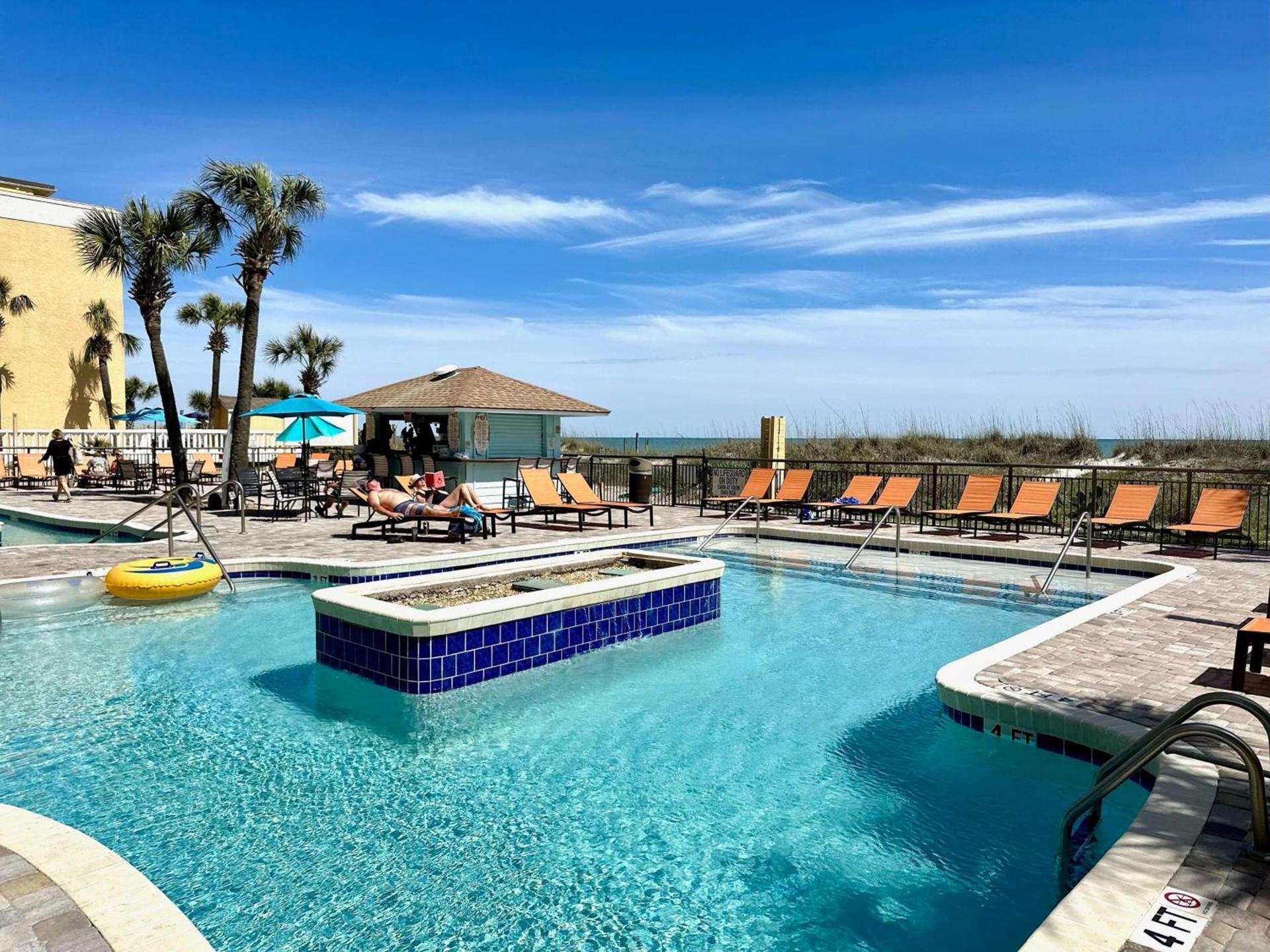 Best Western Ocean Sands Beach Resort photo 46
