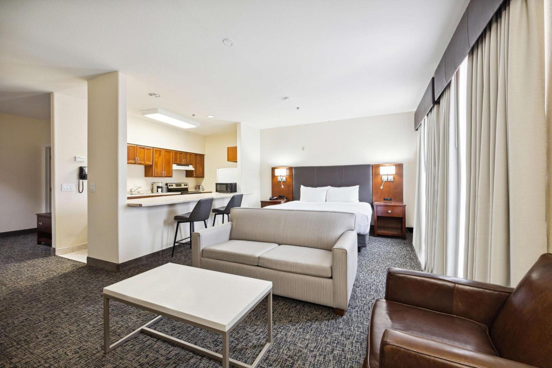 Best Western Plus Downtown Inn & Suites photo 22