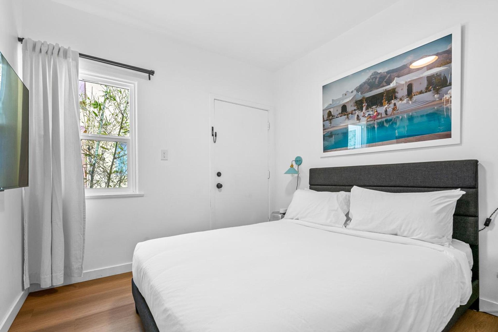 Aliza Hotel photo 2