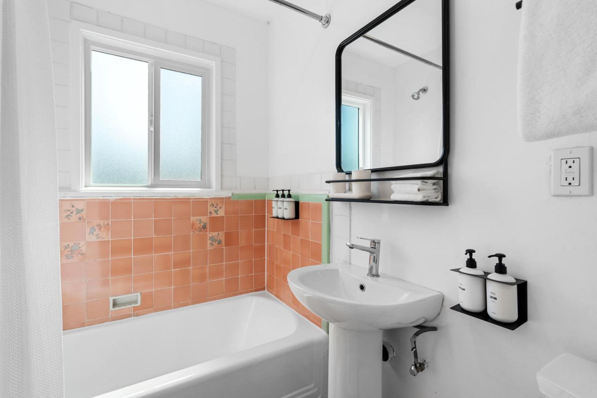 Aliza Hotel photo 41