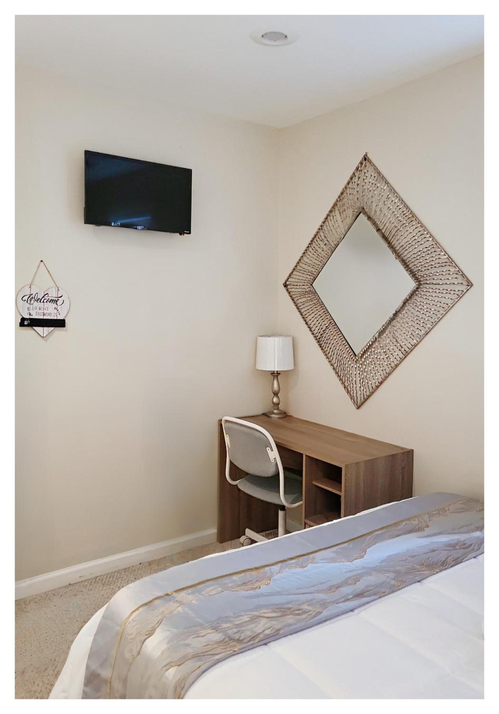 Modern Comfort Stays photo 52