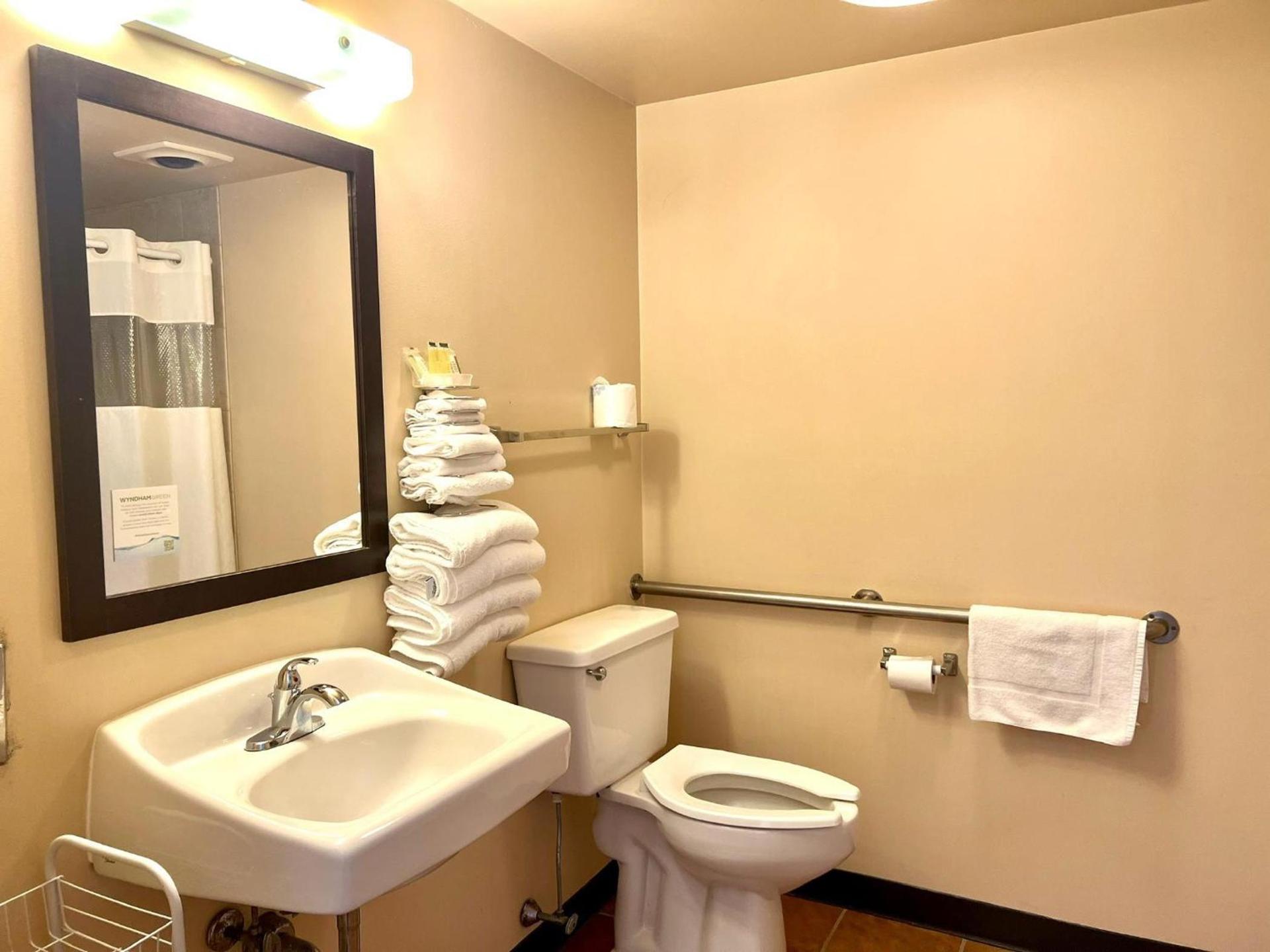 Travelodge by Wyndham Hershey photo 52