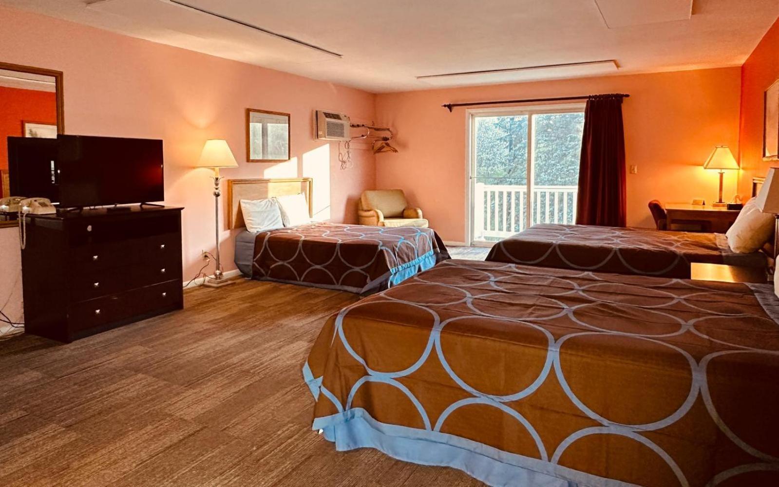 St Croix Suites - St Croix Falls photo 10