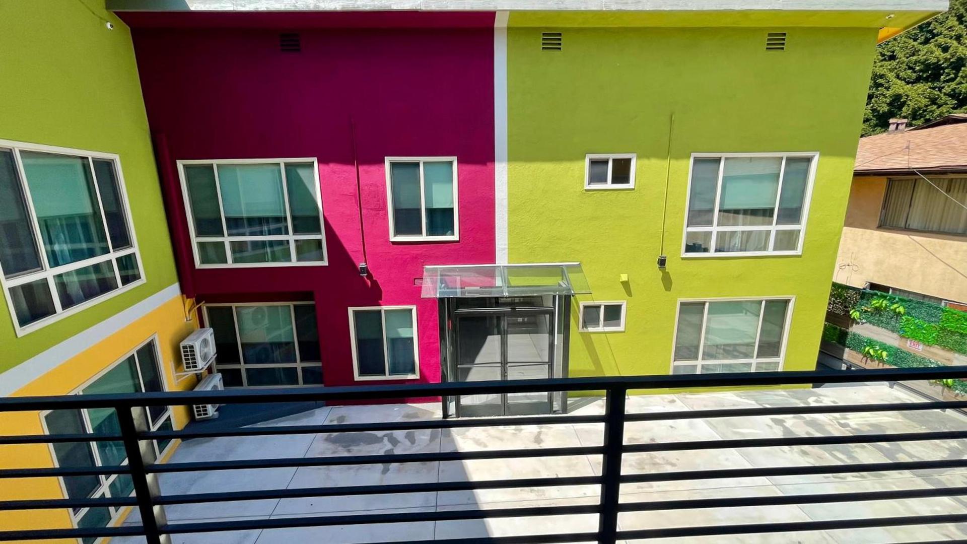 Quintessence ApartHotel photo 25
