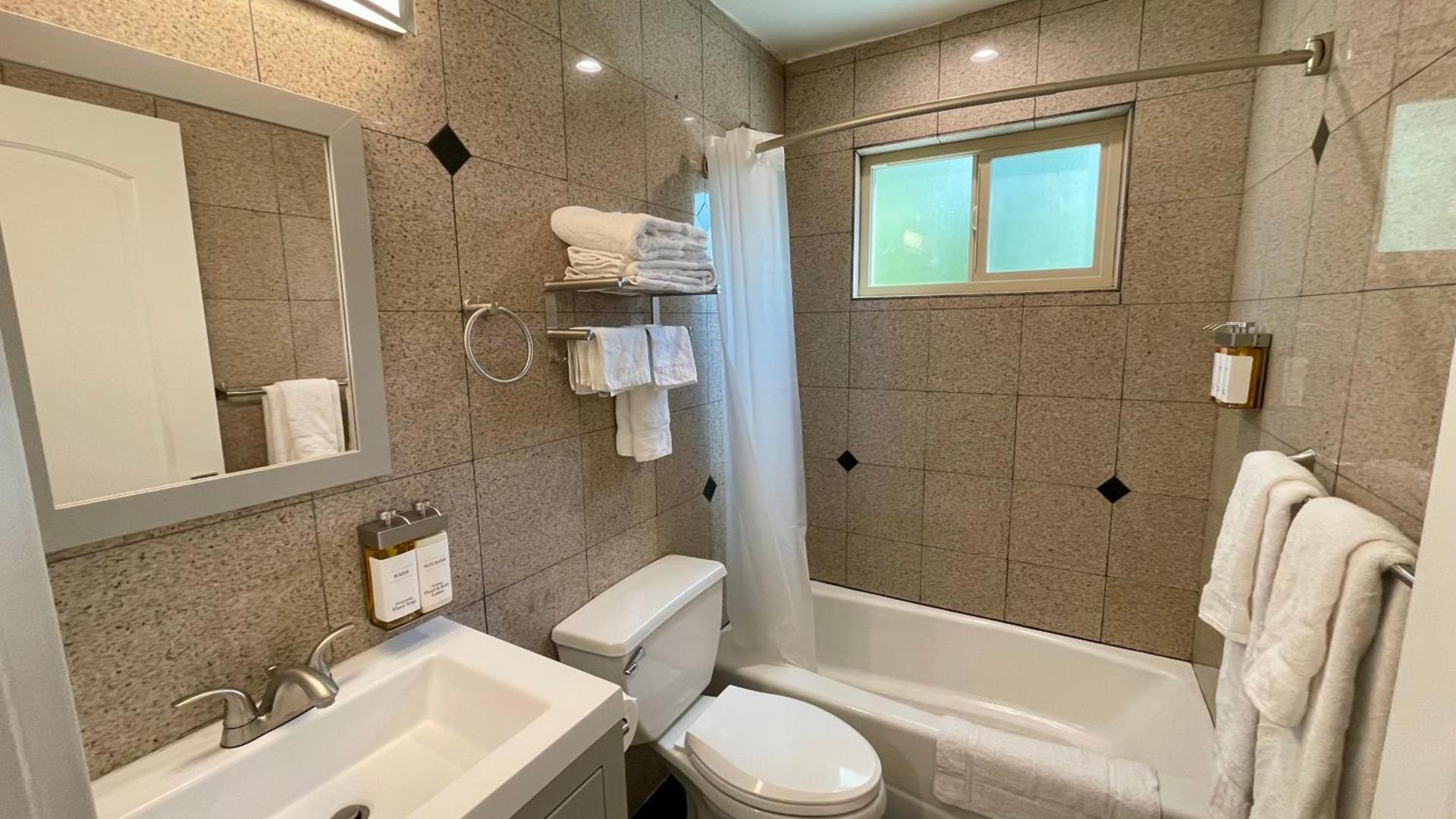Quintessence ApartHotel photo 87