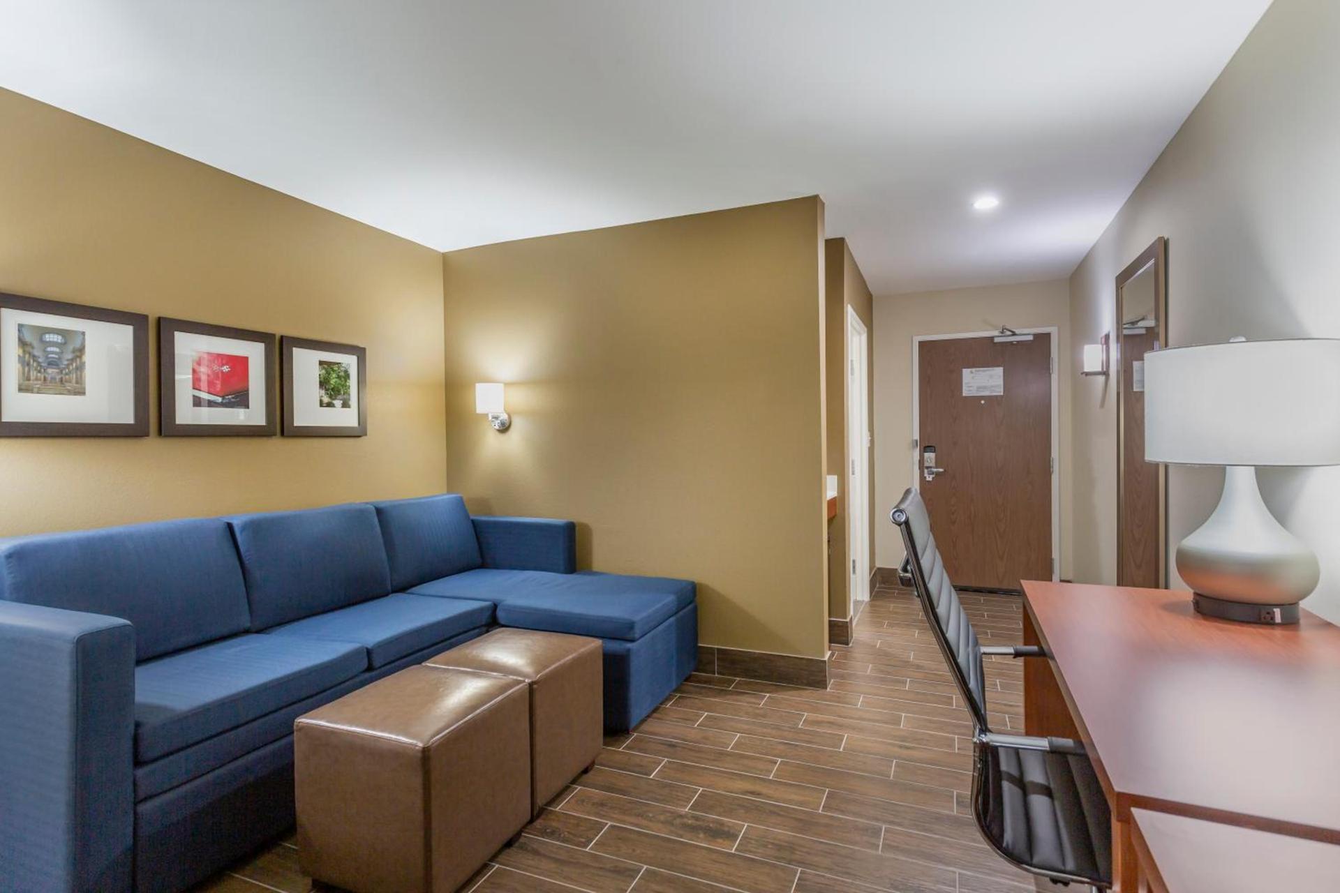 Comfort Suites Bowling Green Southeast photo 28