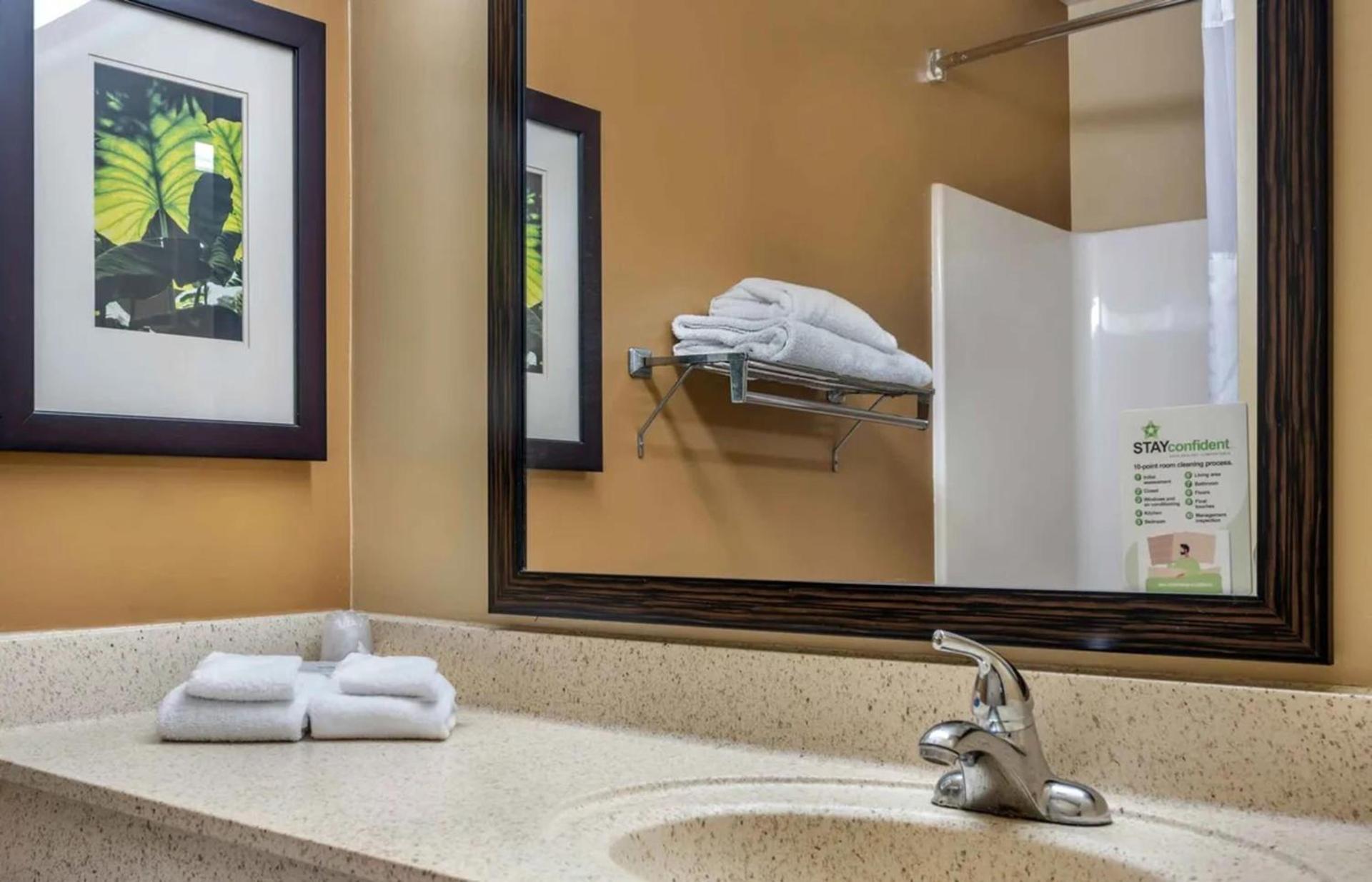Relax Suites Extended Stay - La Mirada photo 22
