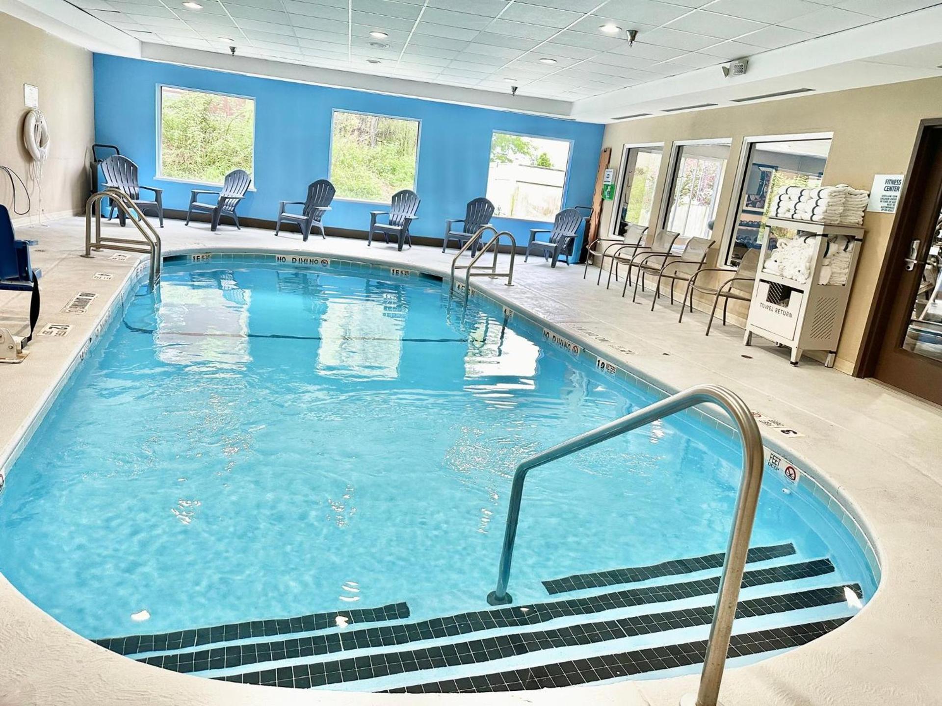 Holiday Inn Express & Suites Meriden by IHG photo 44
