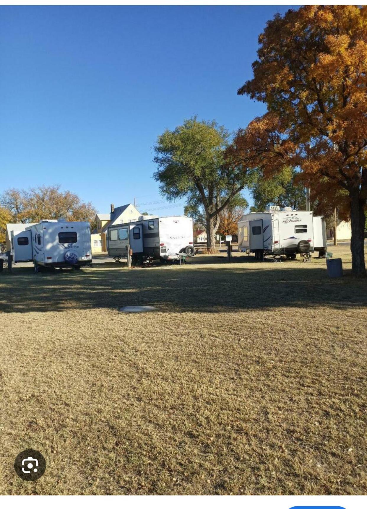 Redhills Motel & RV Park photo 5