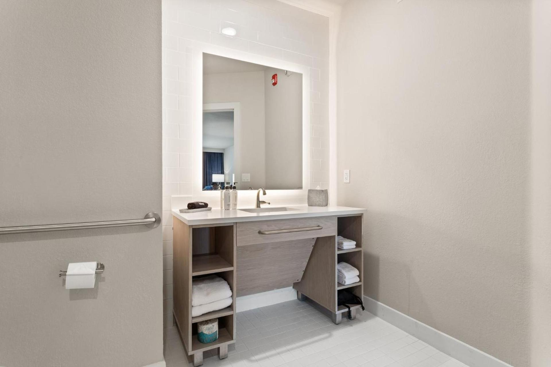 EVEN Hotel Austin Uptown near the Domain by IHG photo 94