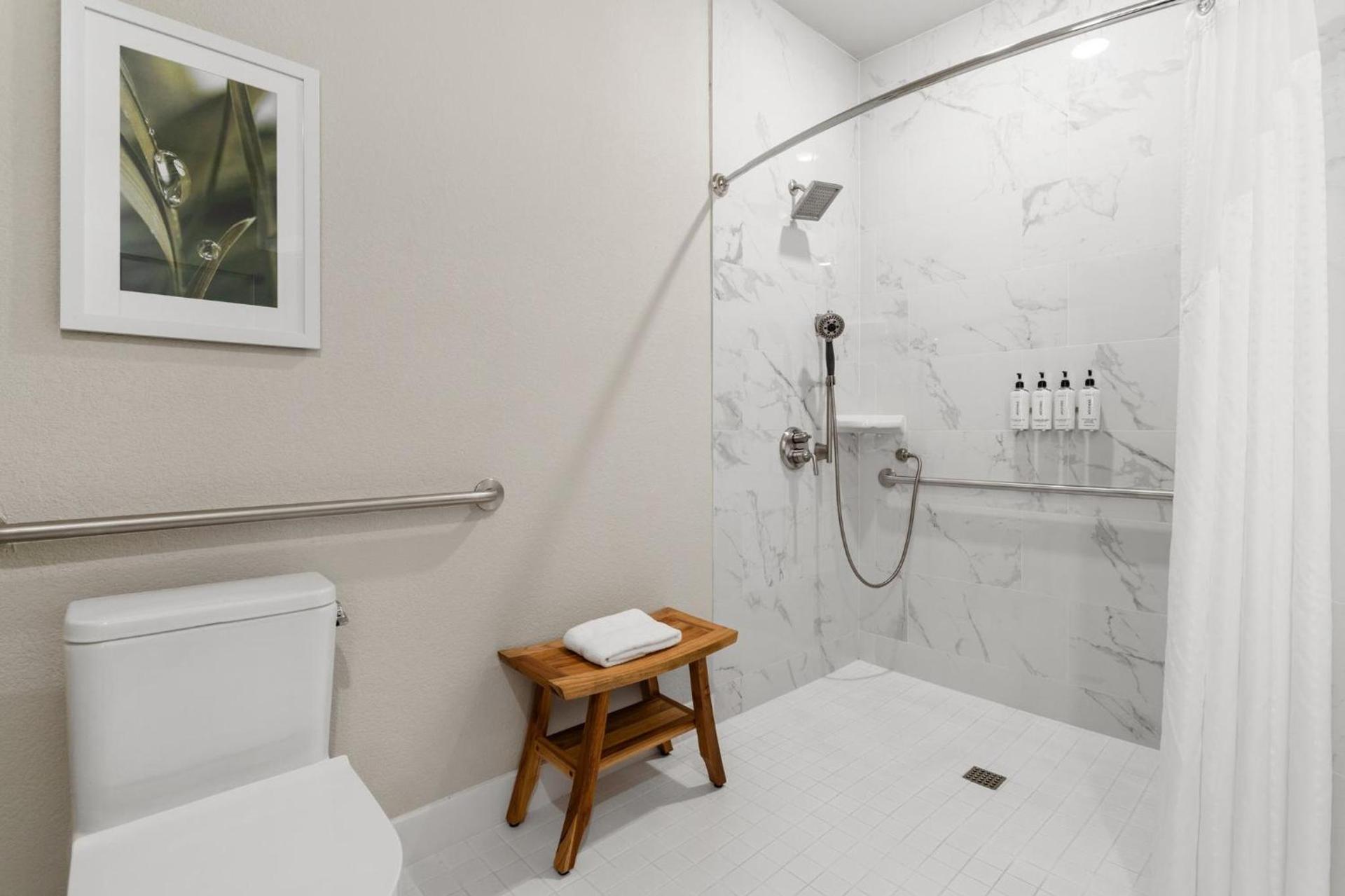 EVEN Hotel Austin Uptown near the Domain by IHG photo 100