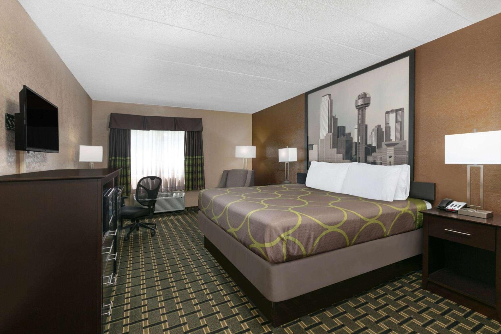 Super 8 by Wyndham Grand Prairie North photo 3