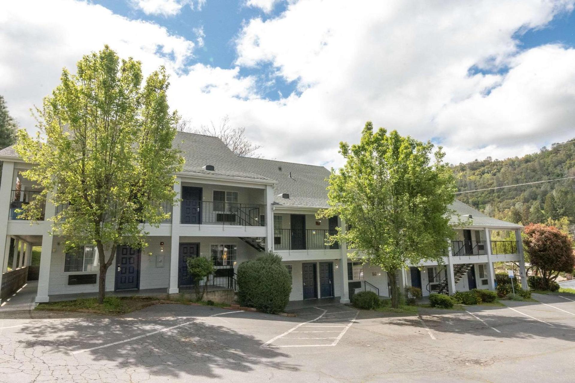Quality Inn Yosemite Valley Gateway photo 36
