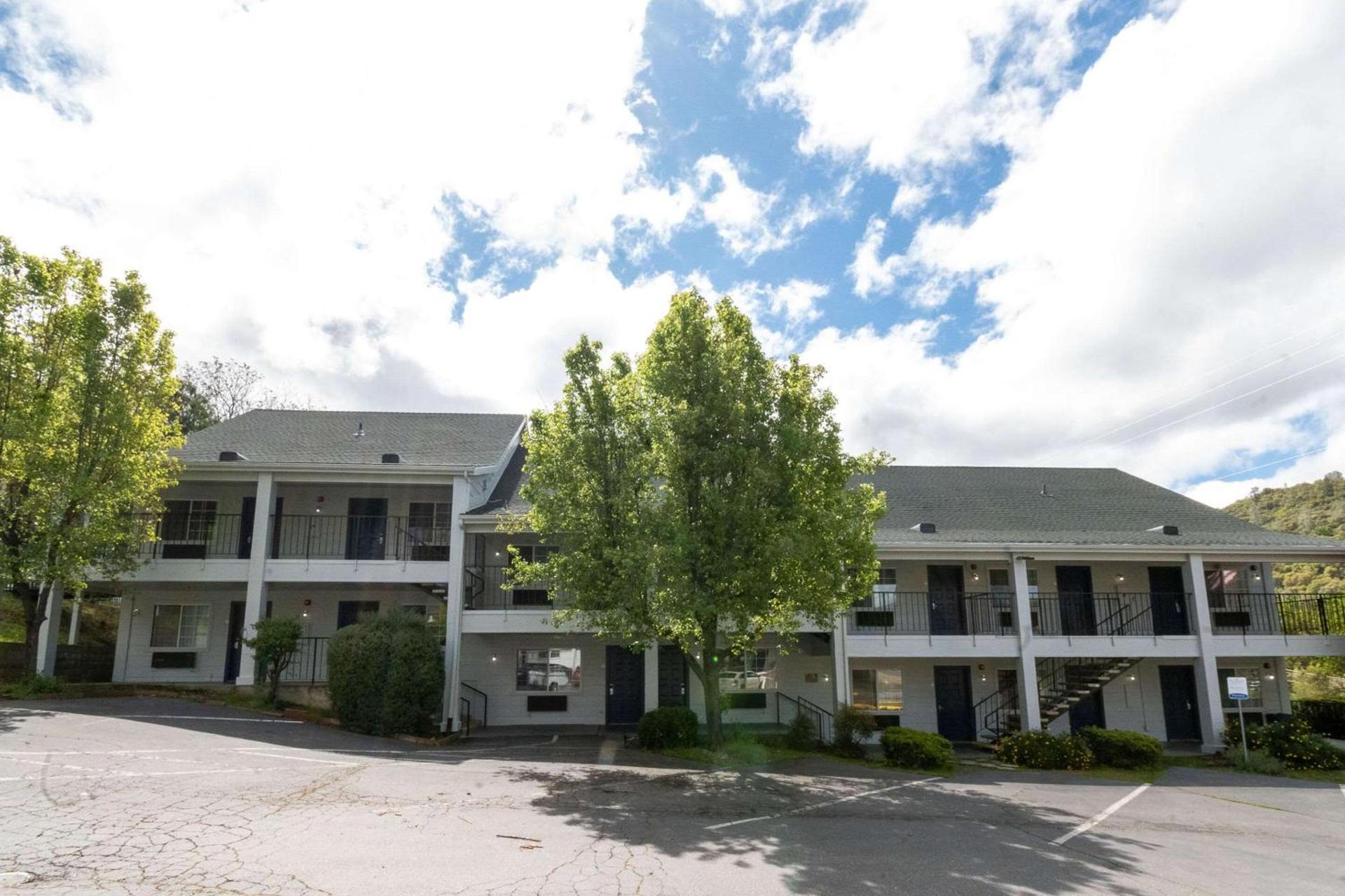 Quality Inn Yosemite Valley Gateway photo 37
