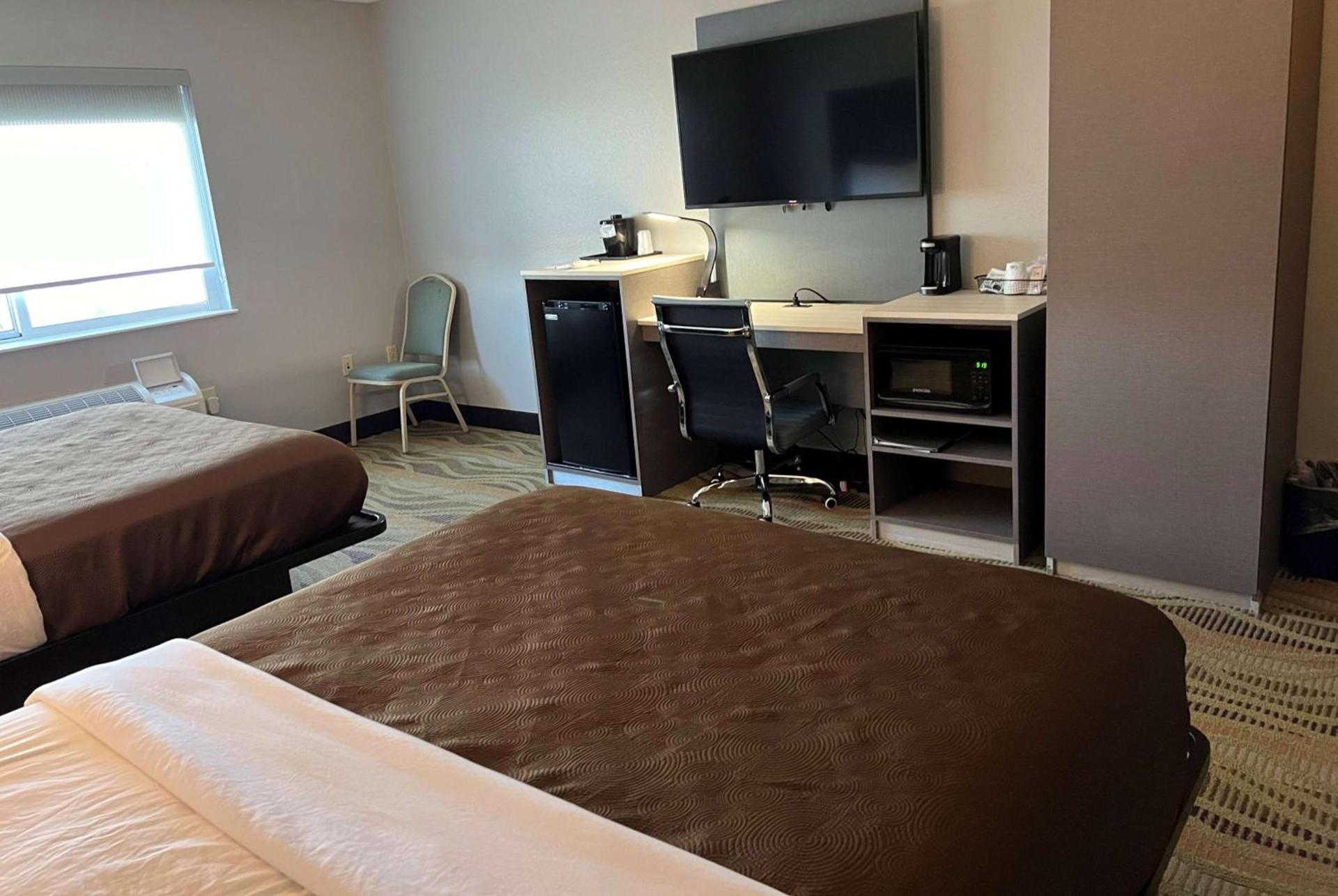 AmericInn by Wyndham Republic photo 13