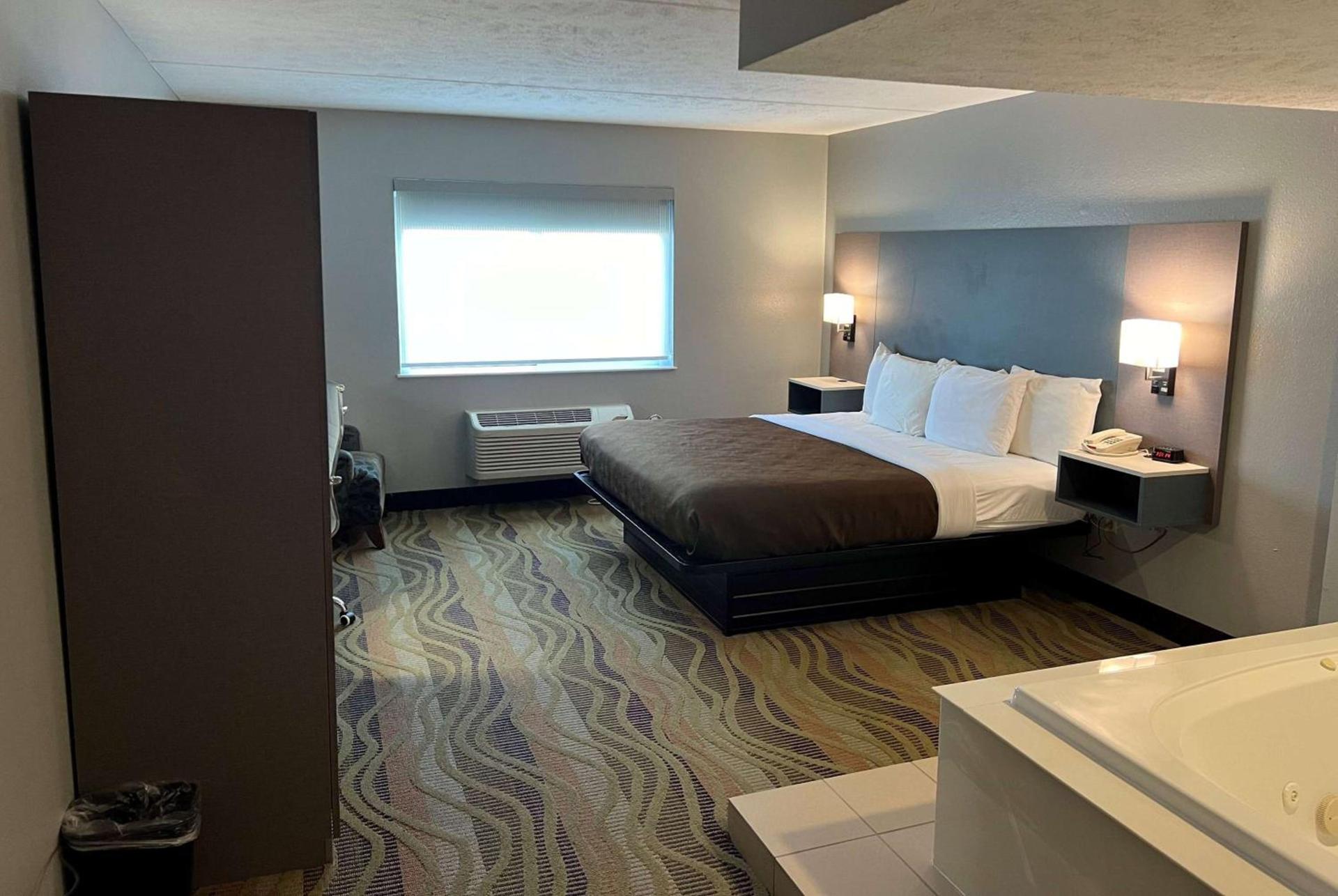 AmericInn by Wyndham Republic photo 17
