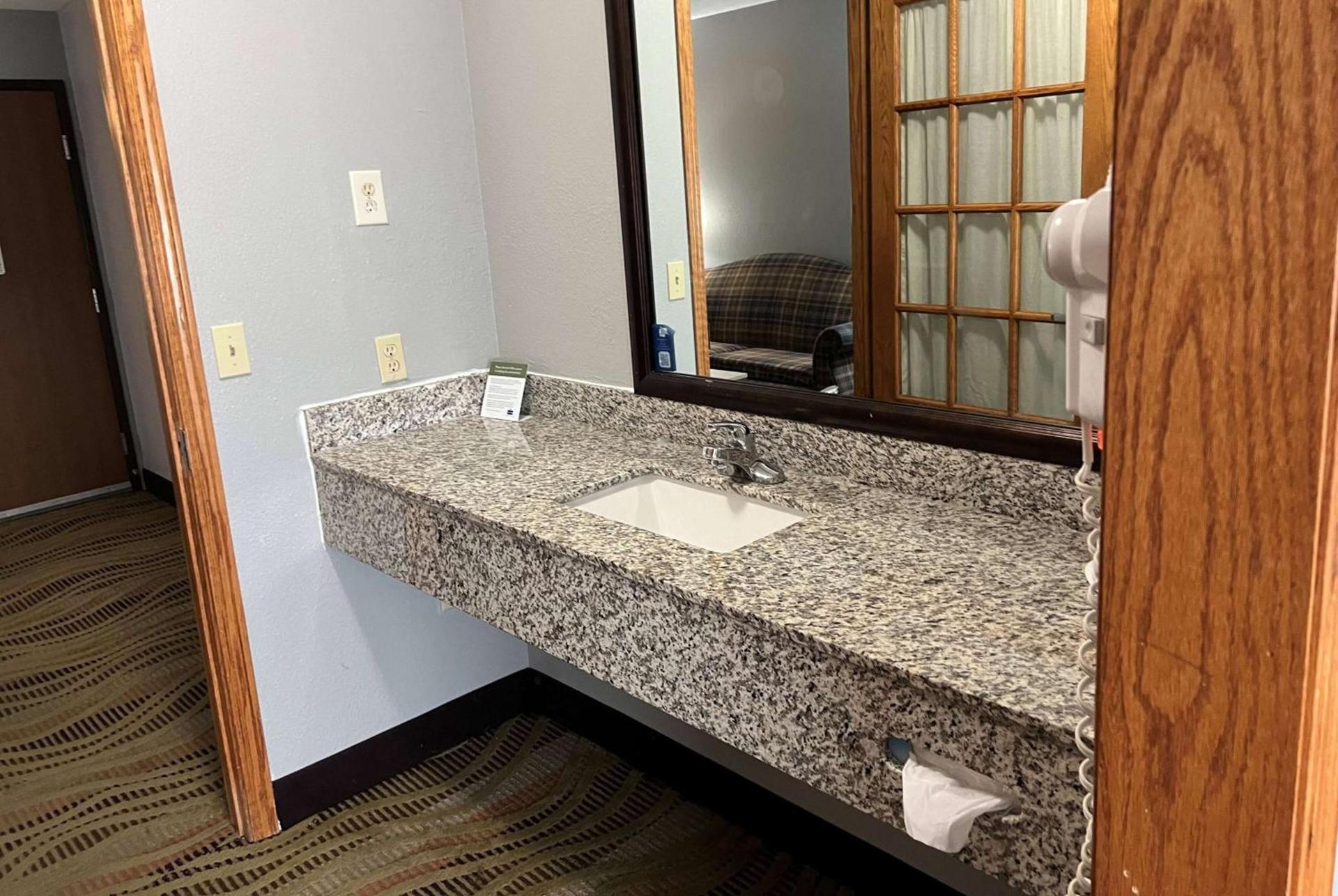 AmericInn by Wyndham Republic photo 23