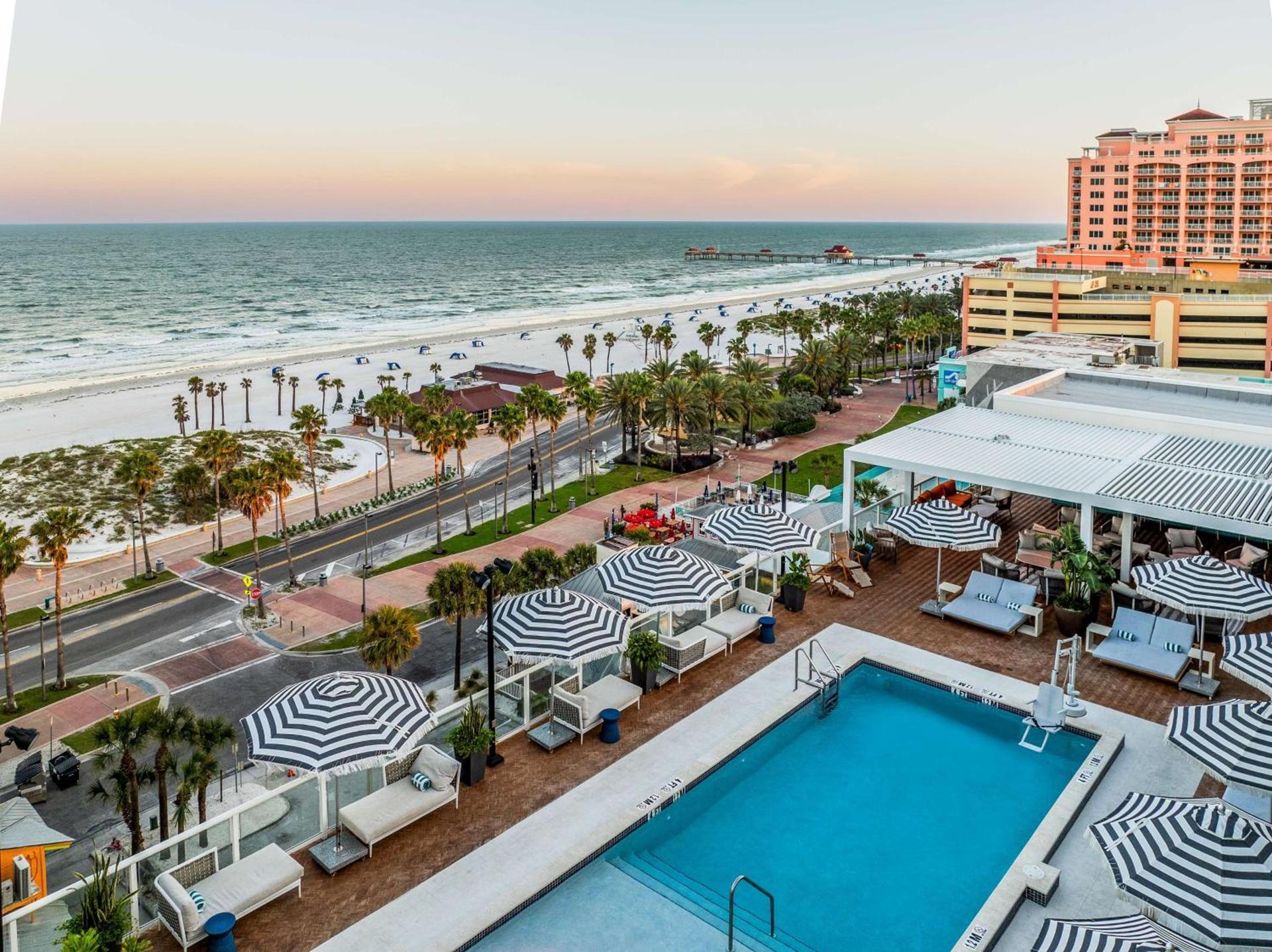 The Hiatus Clearwater Beach, Curio Collection By Hilton photo 17