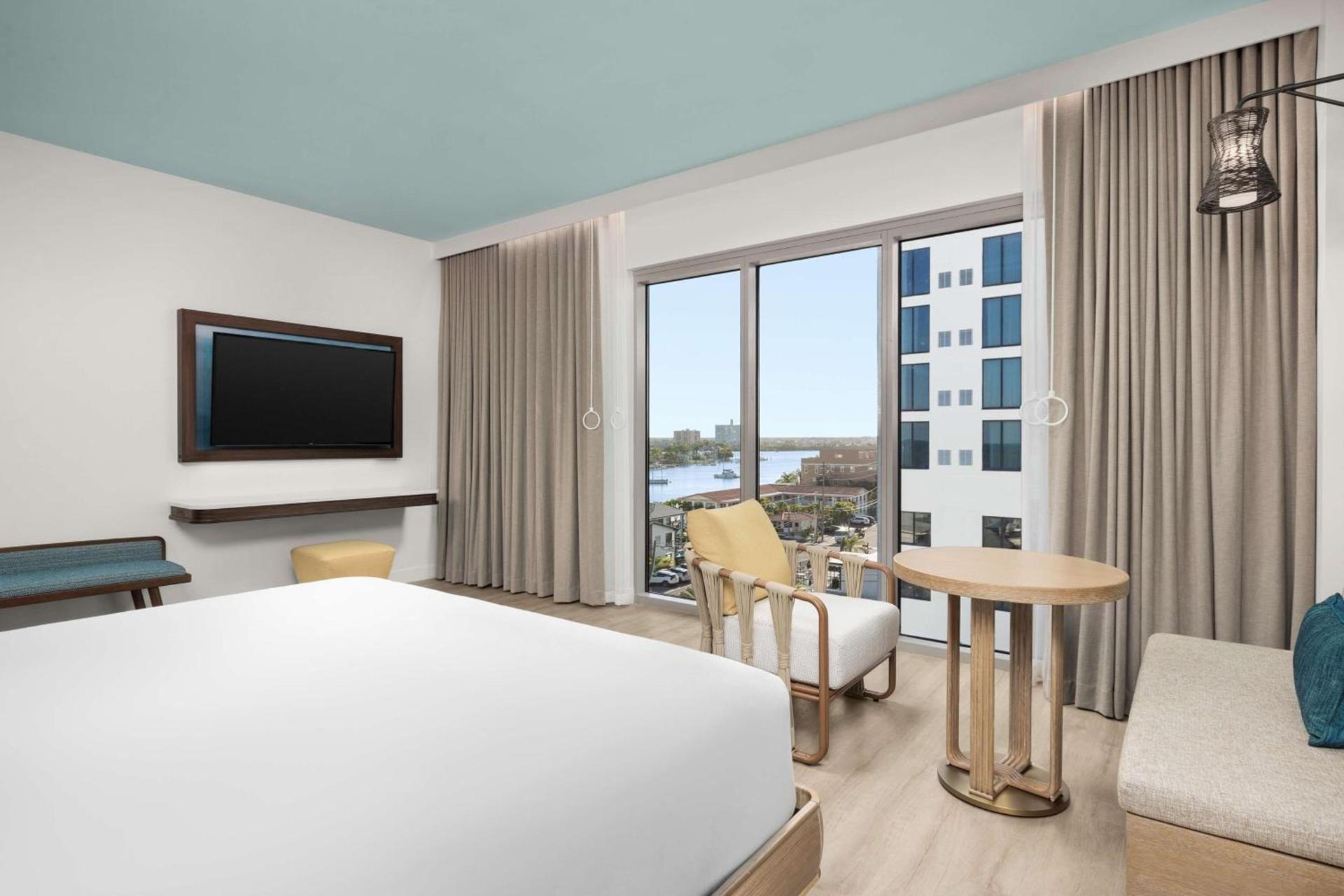The Hiatus Clearwater Beach, Curio Collection By Hilton photo 65