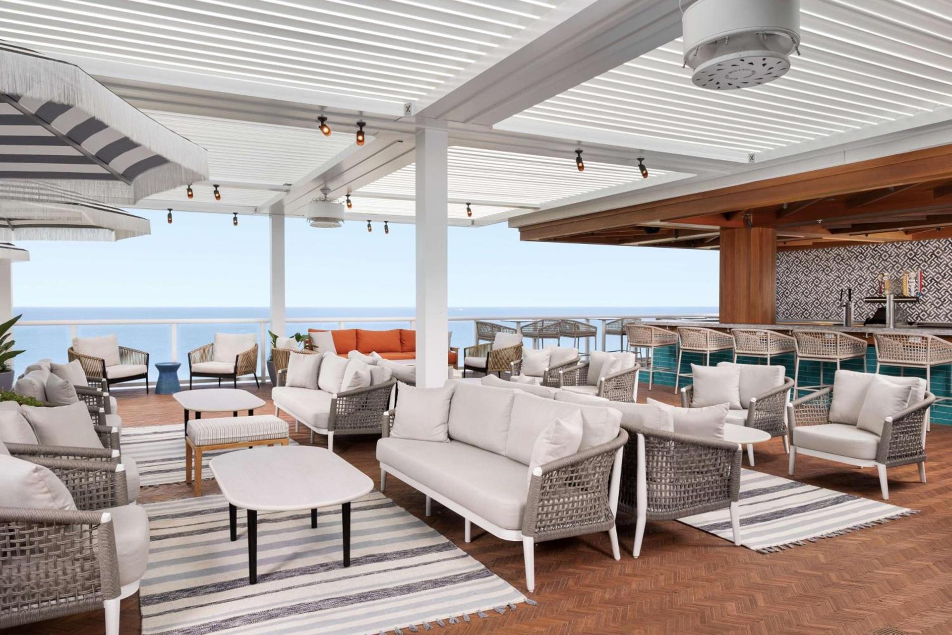 The Hiatus Clearwater Beach, Curio Collection By Hilton photo 77