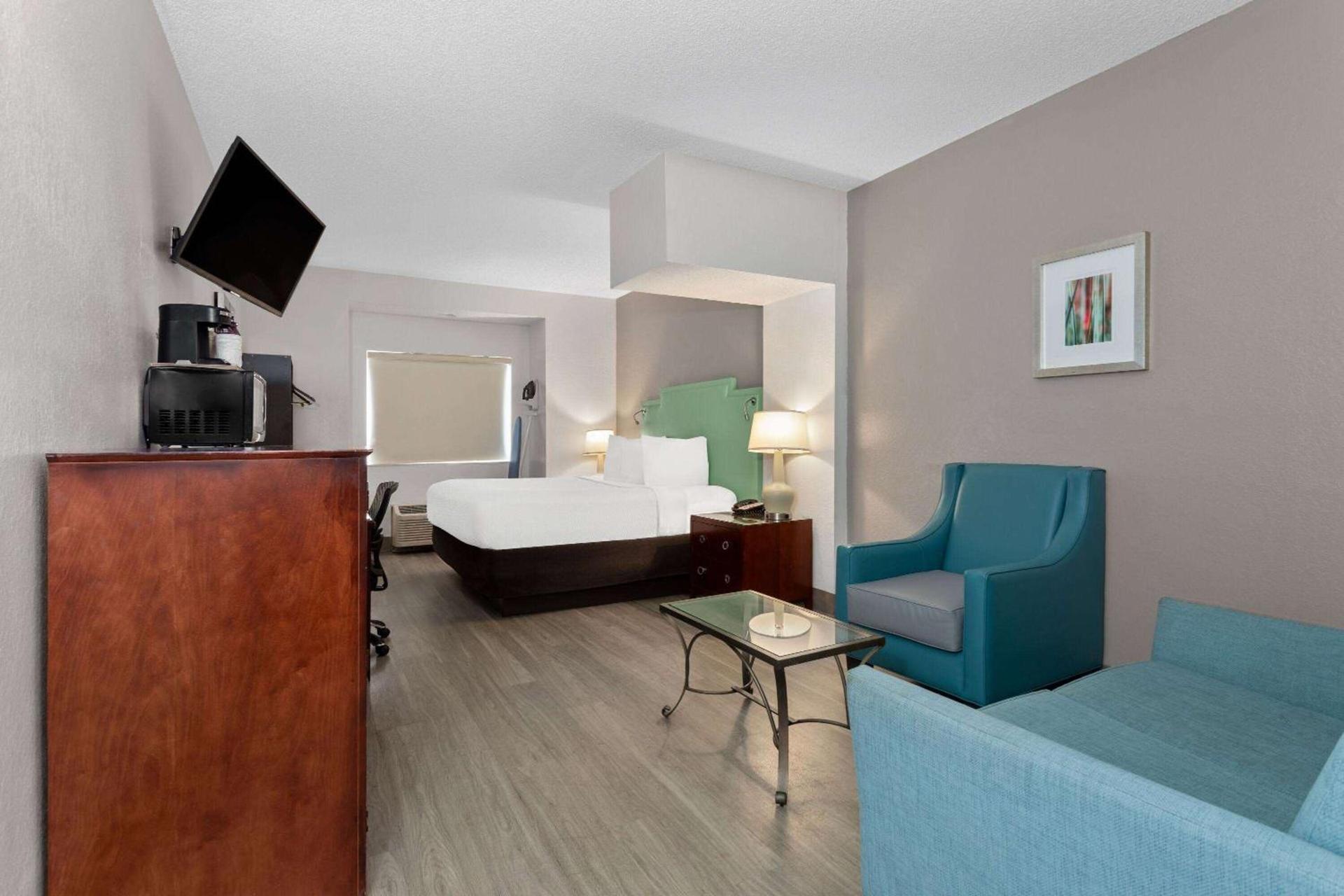 Baymont by Wyndham Orlando-International Dr-Universal Blvd photo 12