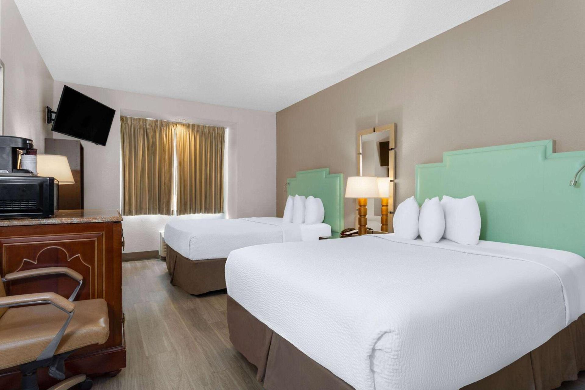 Baymont by Wyndham Orlando-International Dr-Universal Blvd photo 20