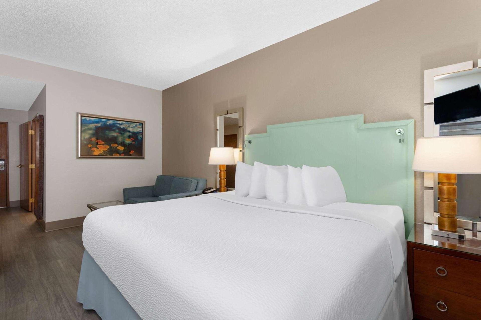 Baymont by Wyndham Orlando-International Dr-Universal Blvd photo 21