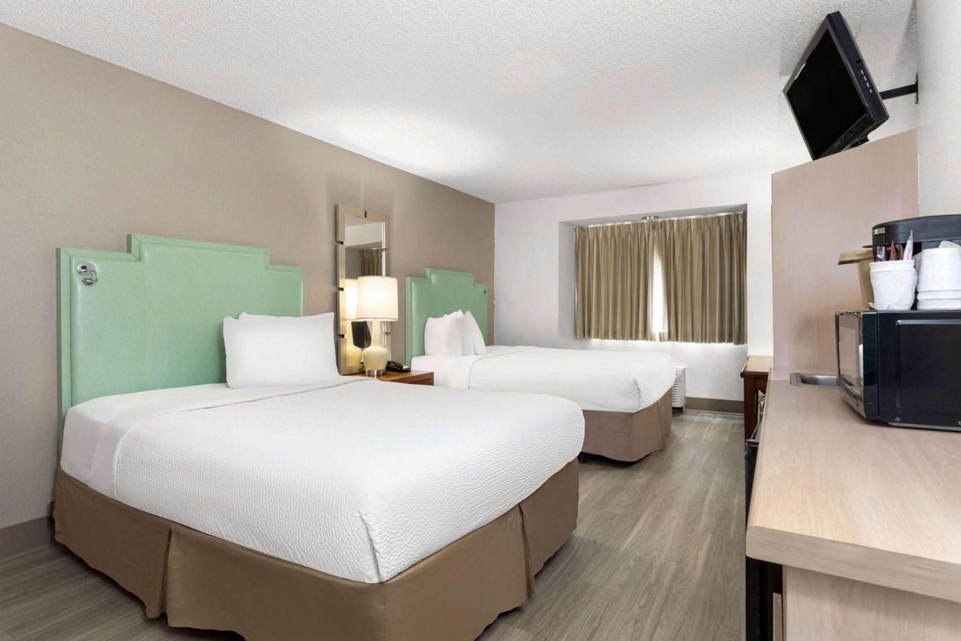 Baymont by Wyndham Orlando-International Dr-Universal Blvd photo 28