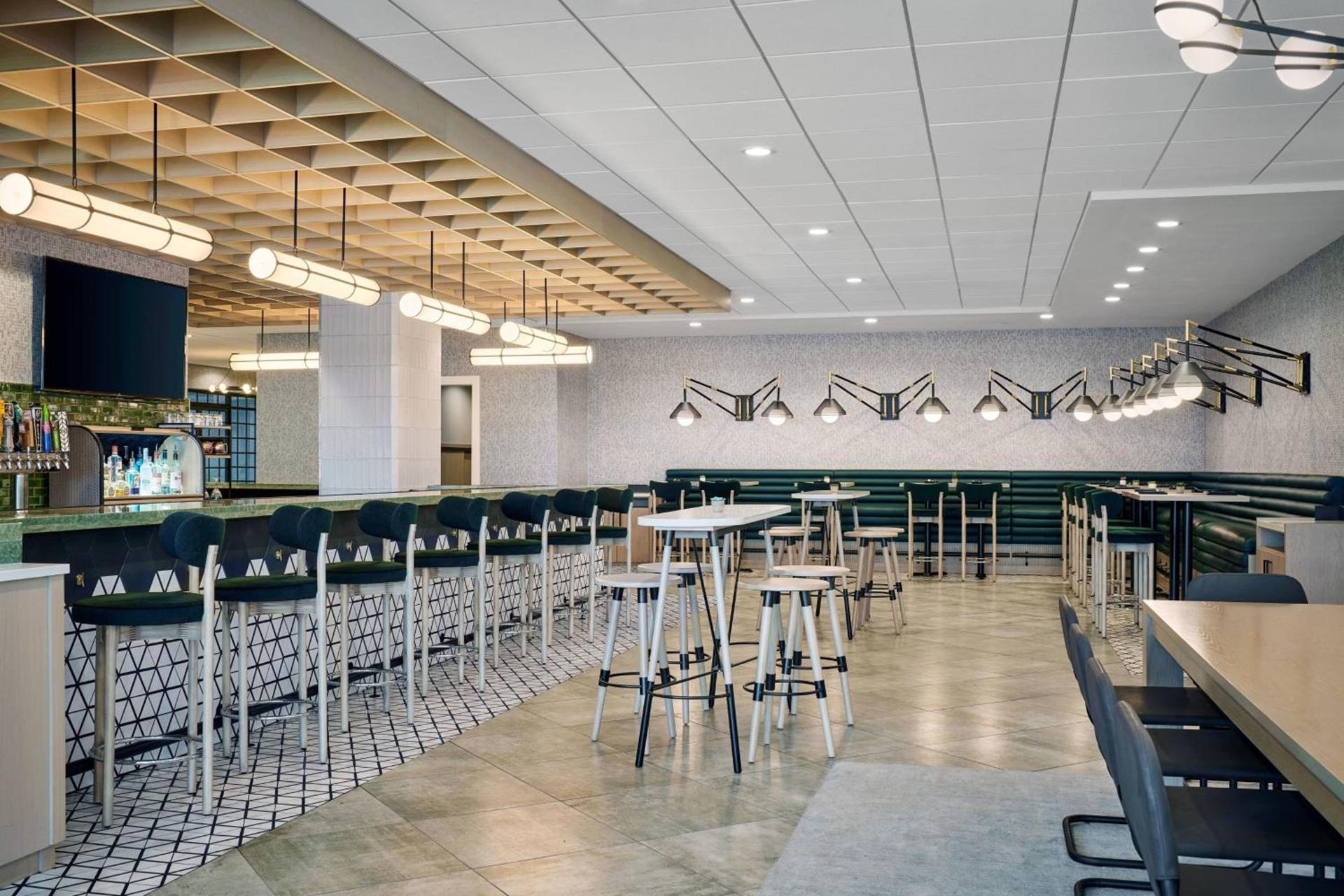 Delta Hotels by Marriott Muskegon Convention Center photo 26
