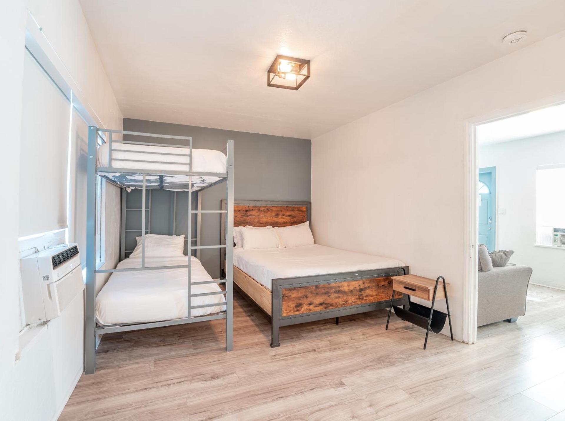 PRAIA Hotel Hollywood photo 32