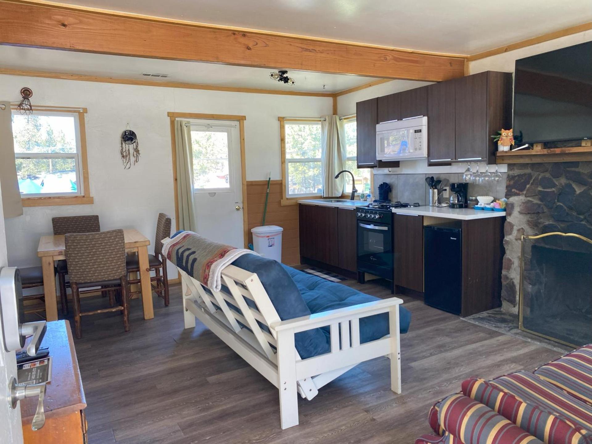 Blue Horizon Lodge photo 12