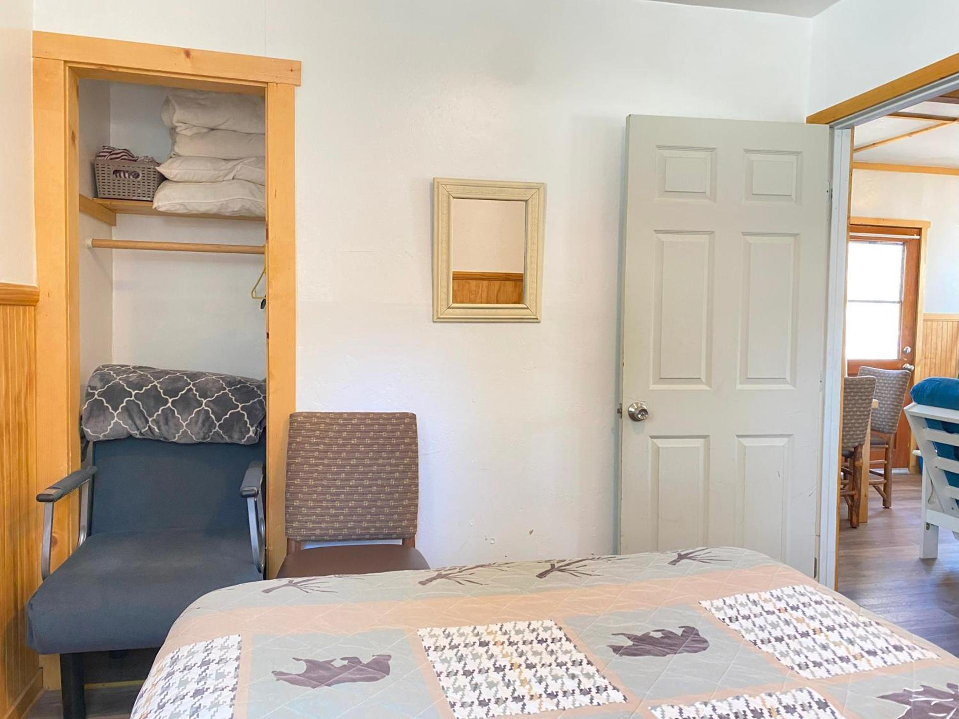 Blue Horizon Lodge photo 38
