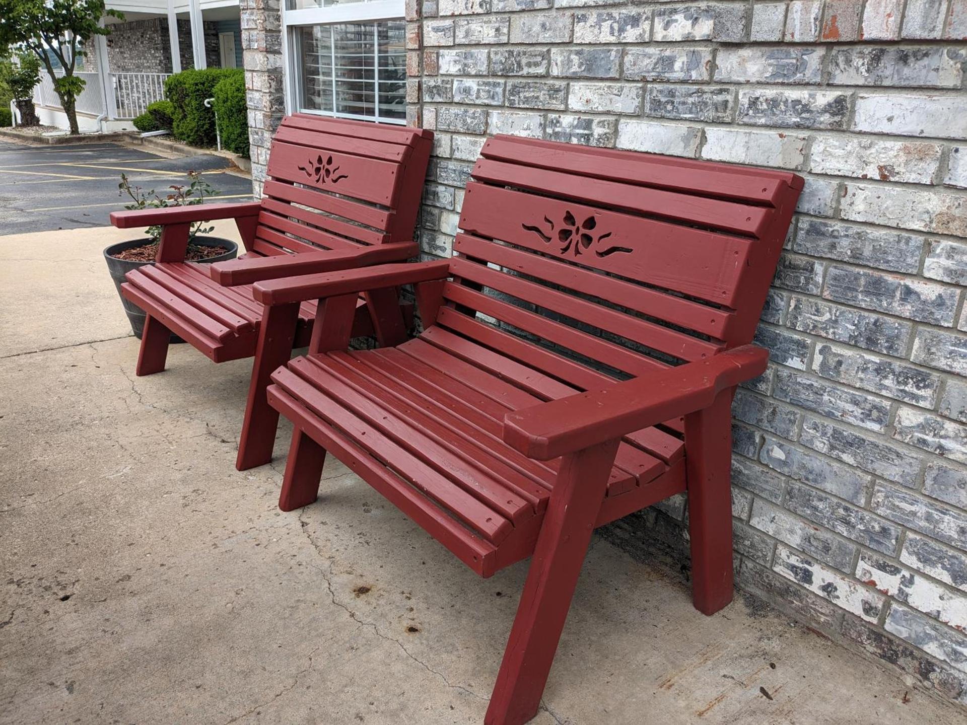 Dutton Inn photo 46