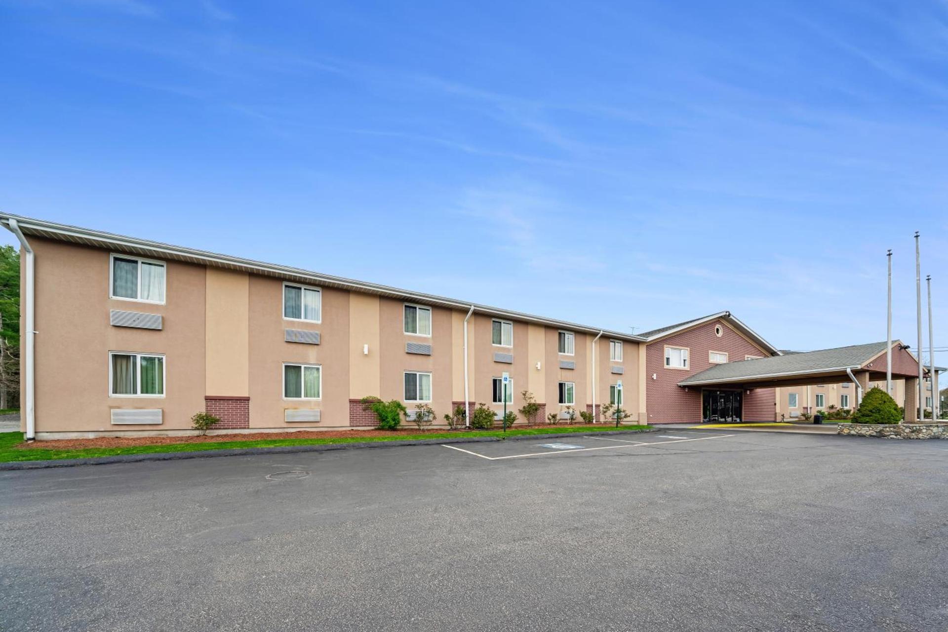 Americas Best Value Inn Foxboro photo 30