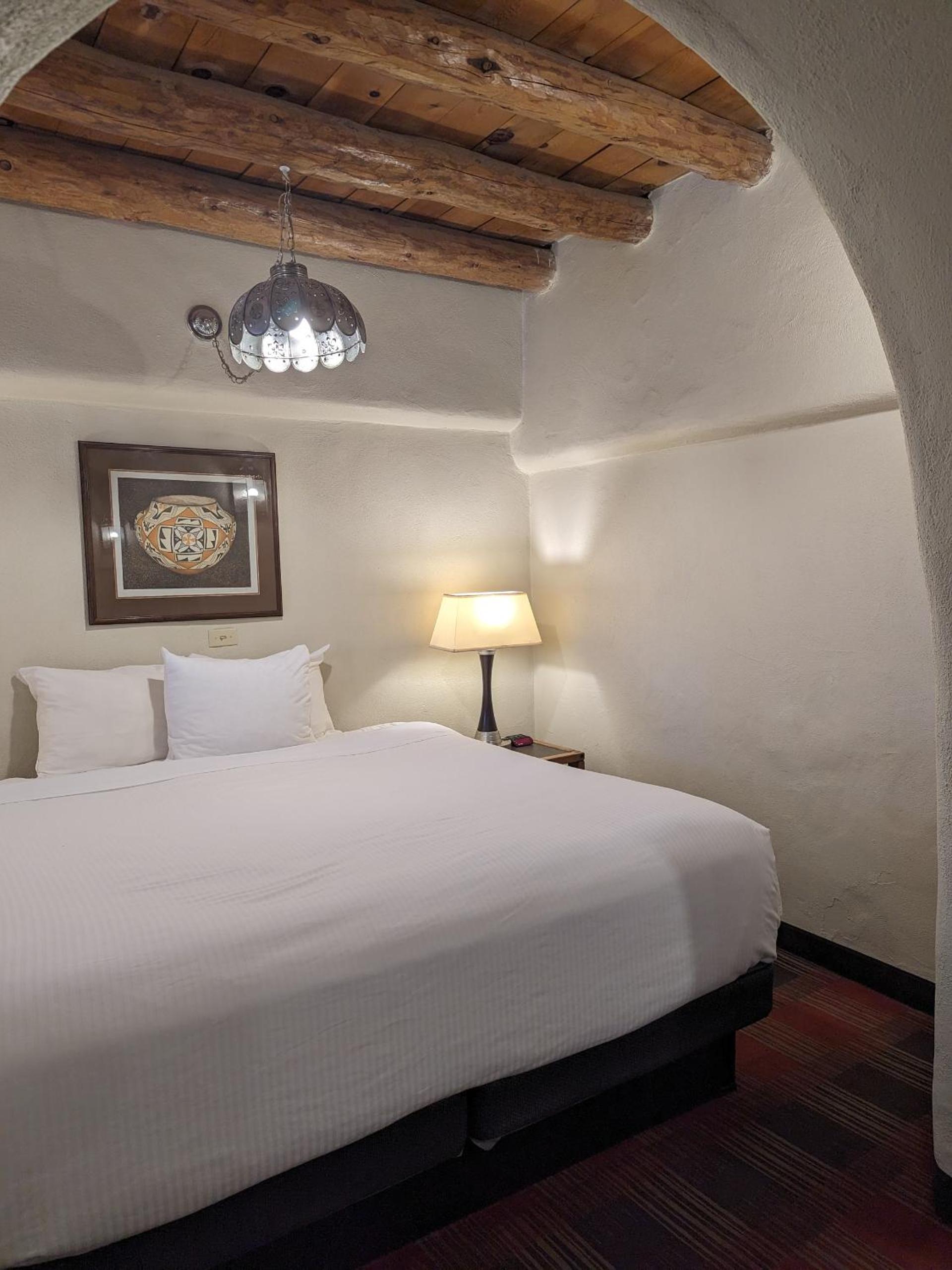Sagebrush Inn & Suites photo 96
