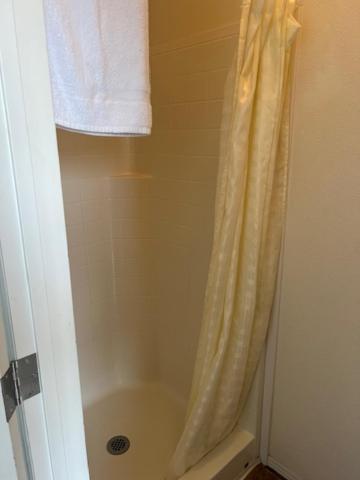 Rogue River Landing Resort photo 7