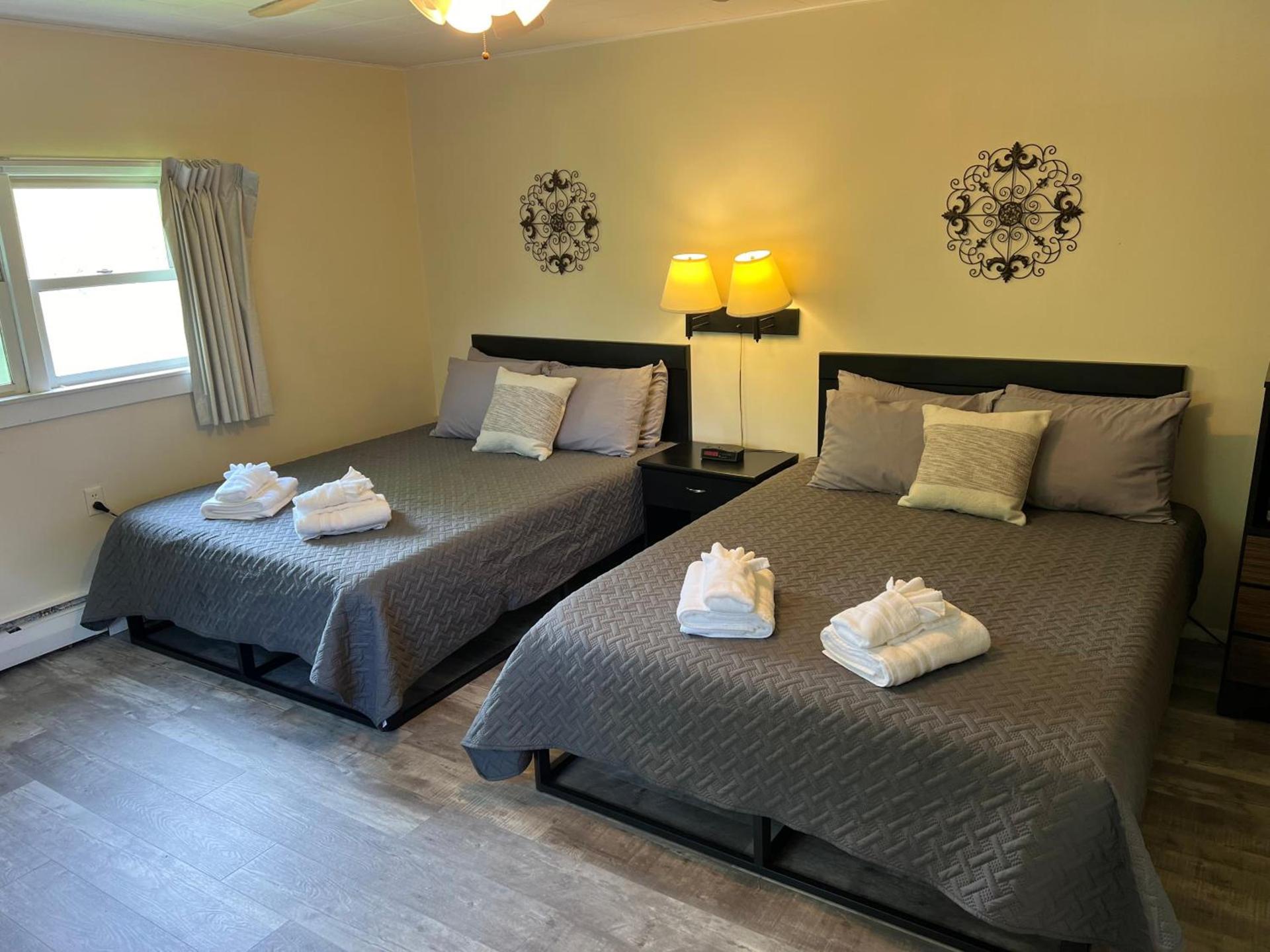 Colton Point Motel photo 8