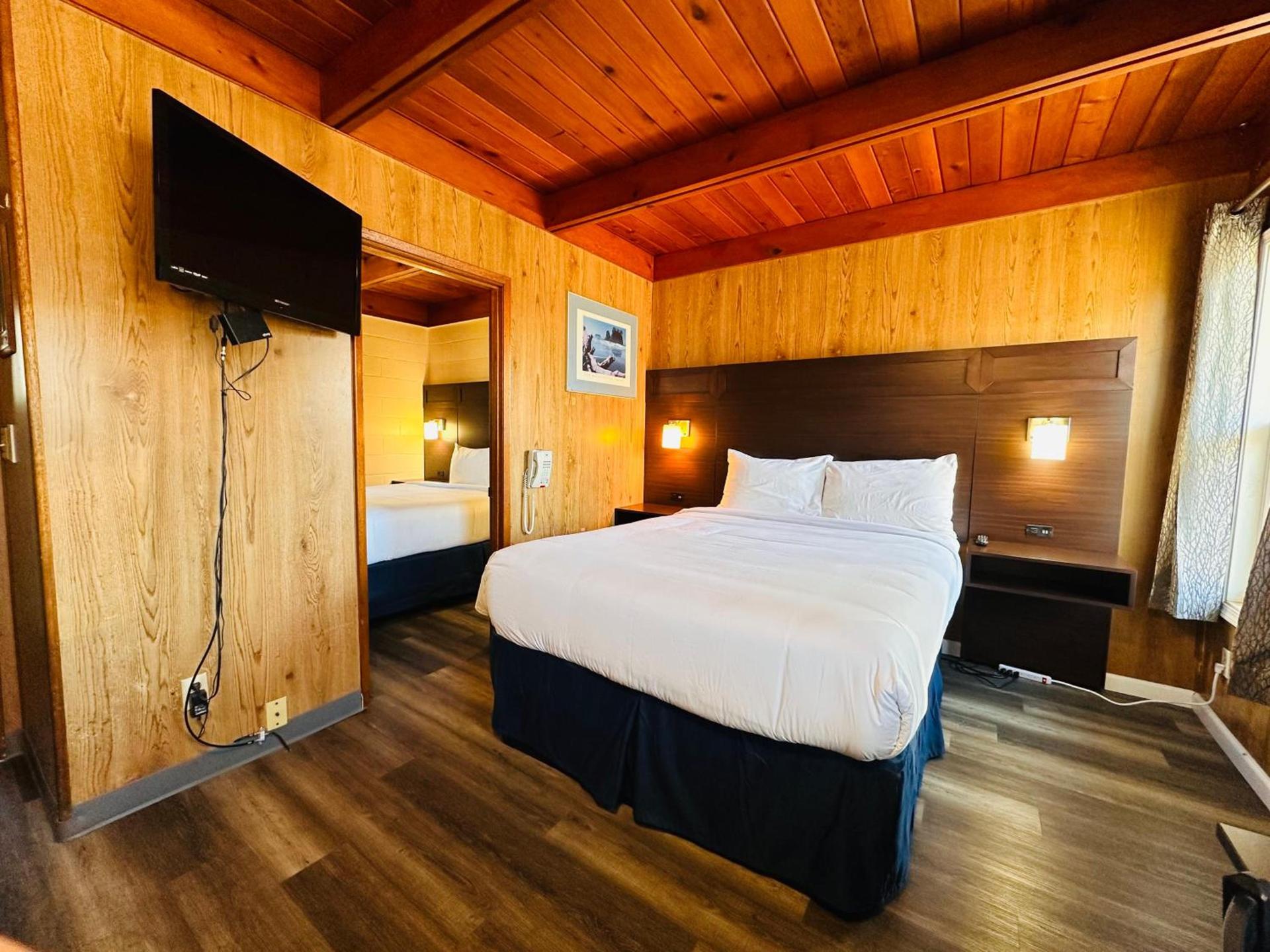 Anchor Inn Motel by Loyalty photo 3