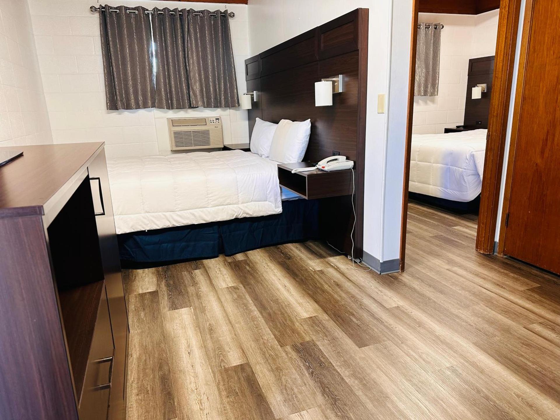 Anchor Inn Motel by Loyalty photo 6