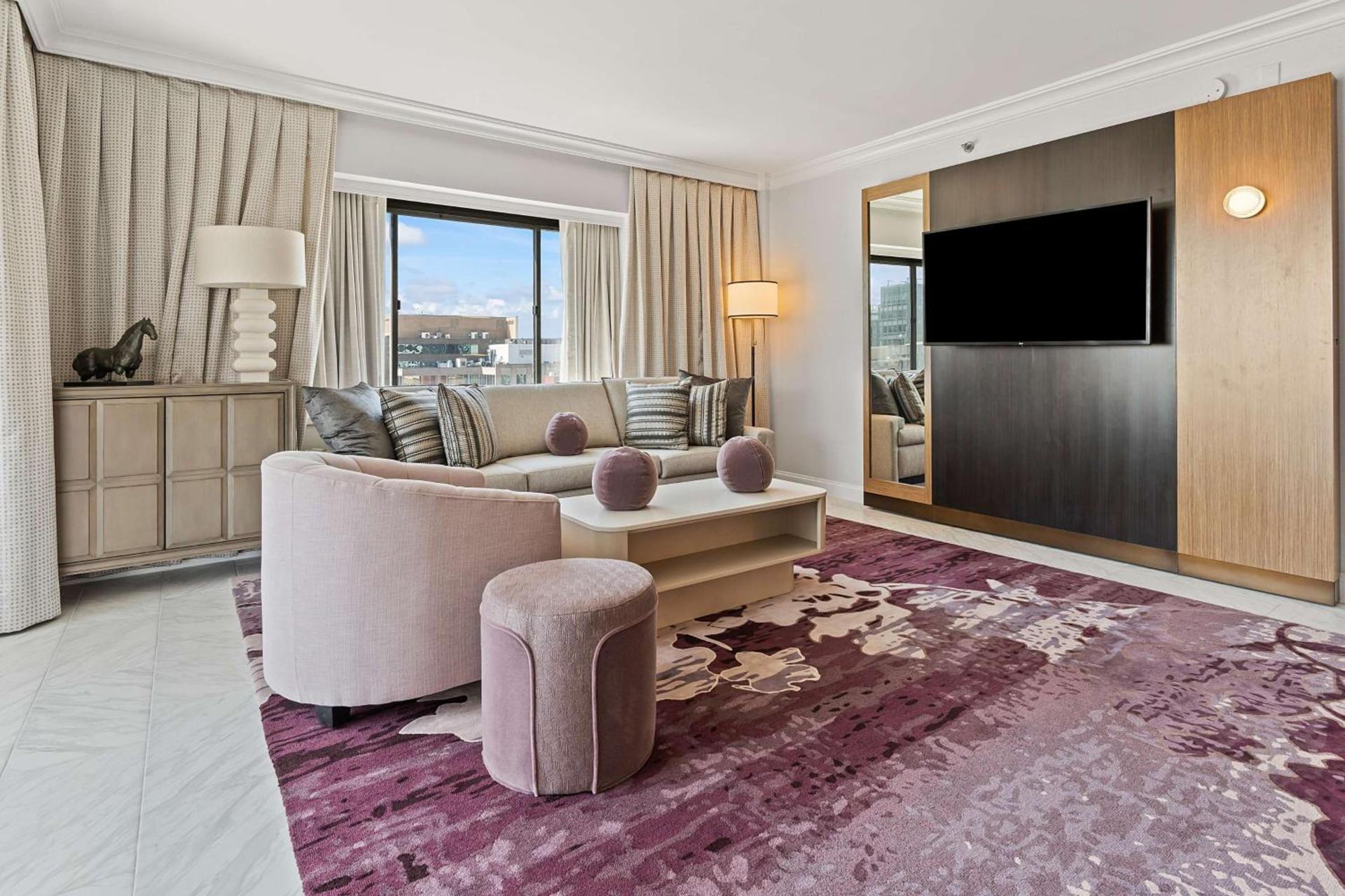Capital Hilton photo 90