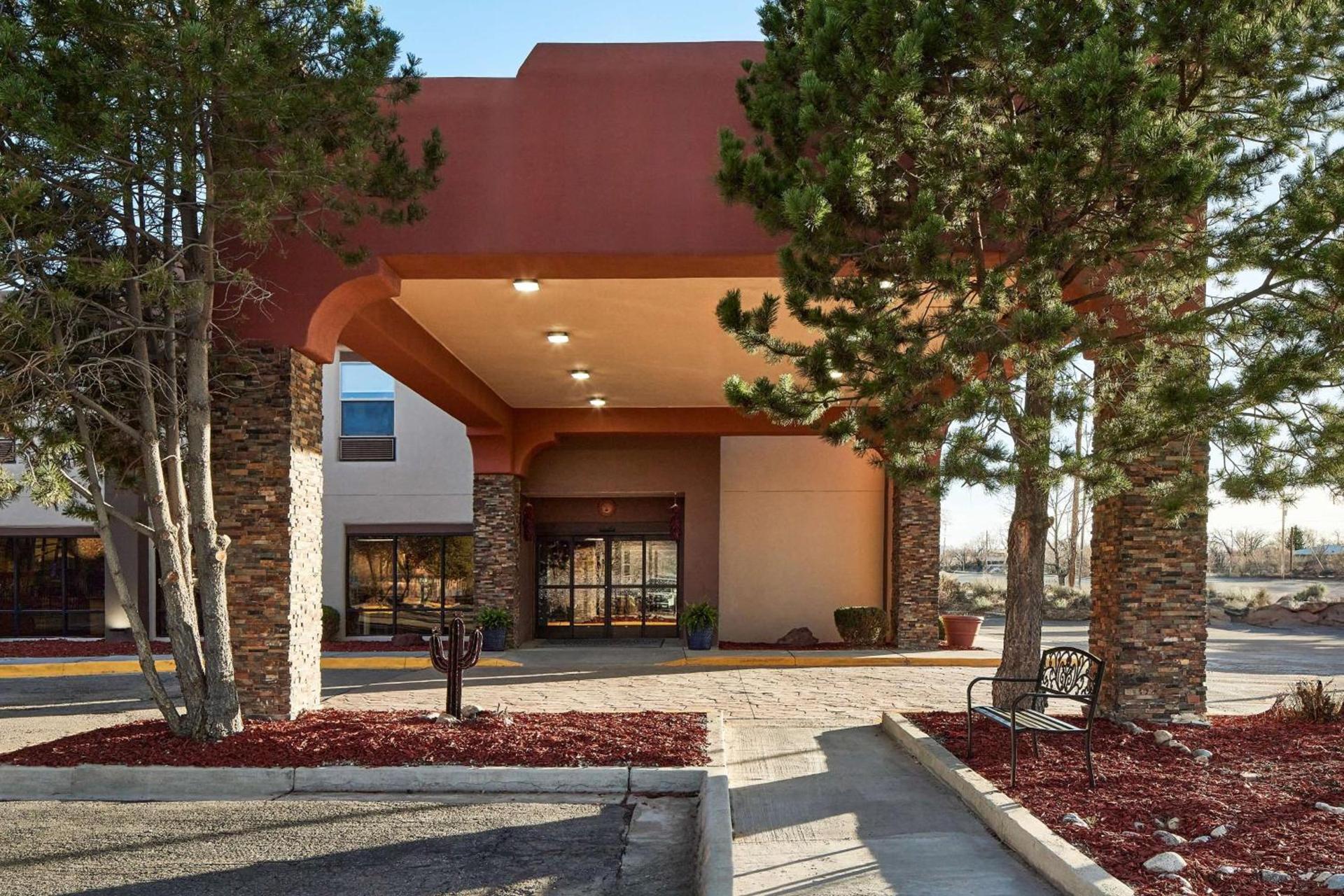 Hampton Inn Taos photo 4