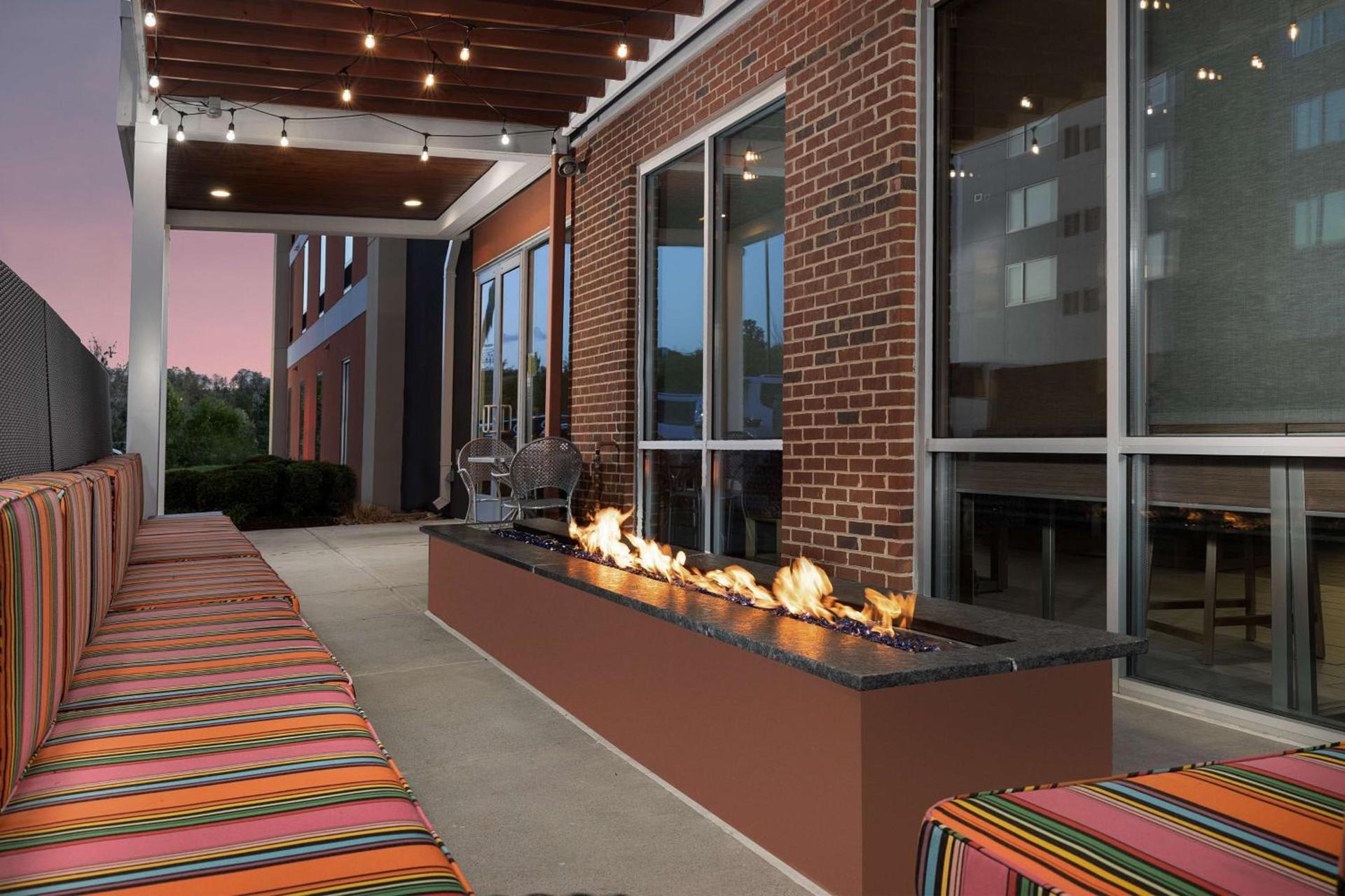 Home2 Suites by Hilton Knoxville West photo 4