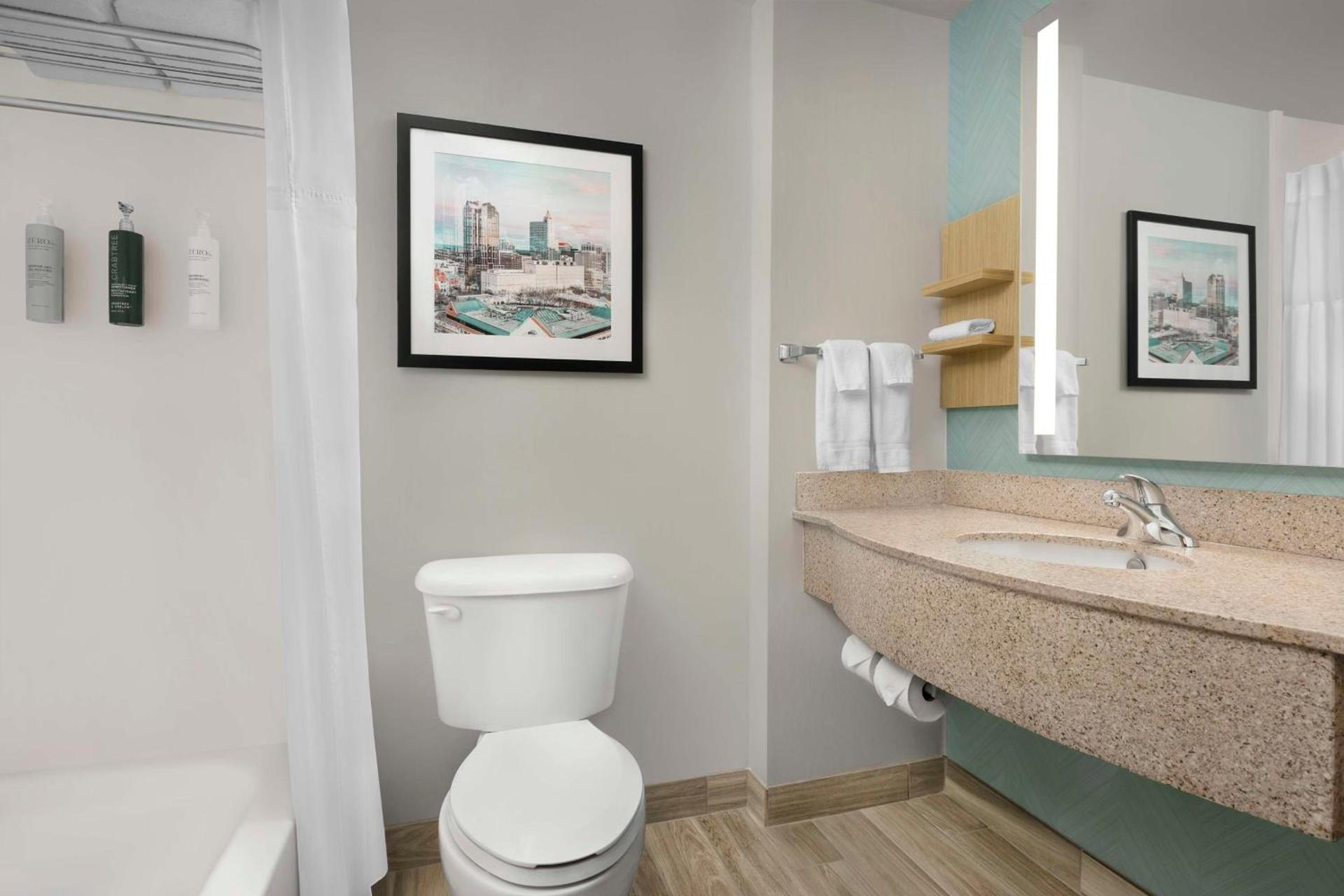 Hilton Garden Inn Raleigh Capital Blvd I-540 photo 16