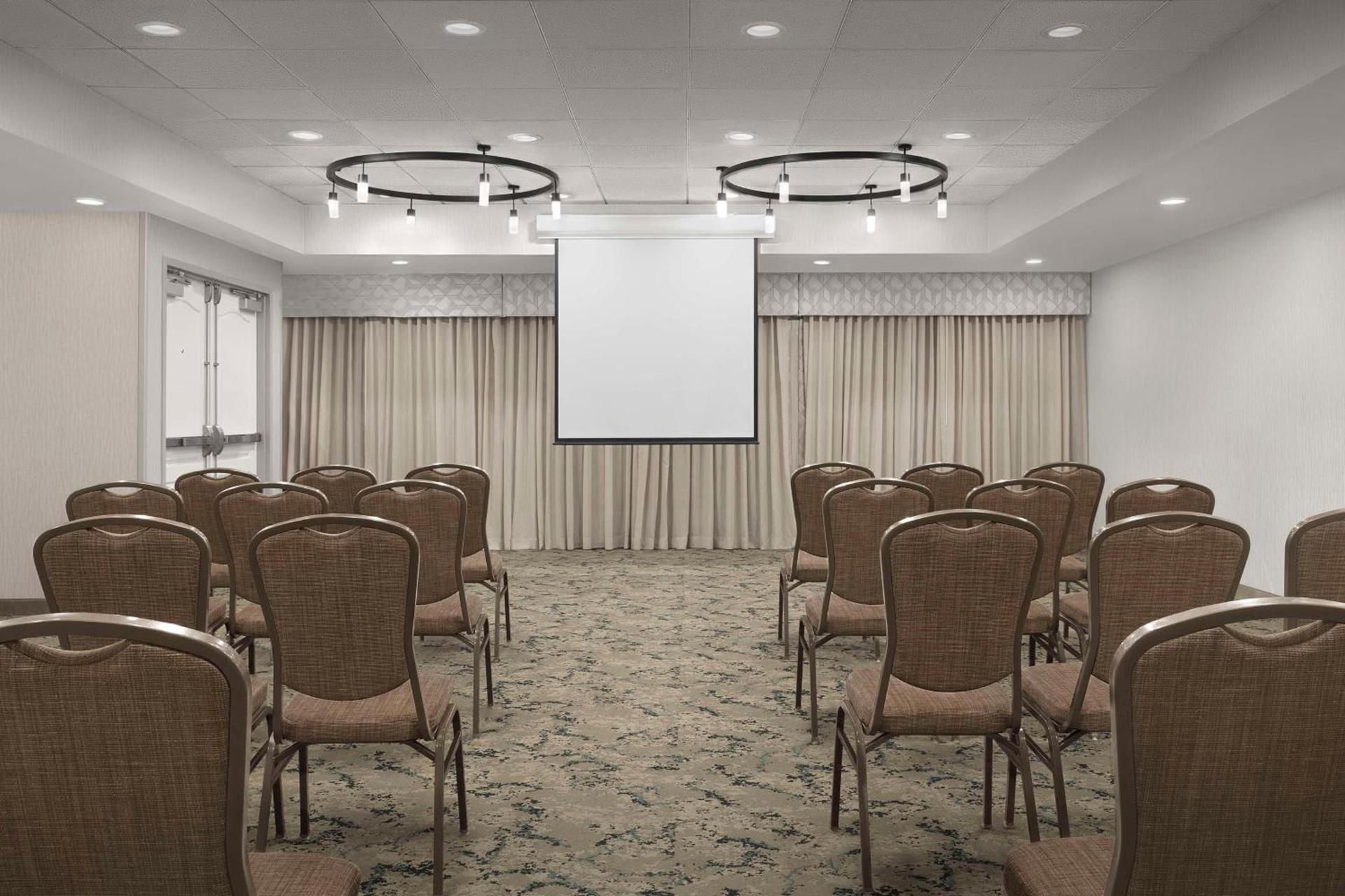 Hilton Garden Inn Raleigh Capital Blvd I-540 photo 41