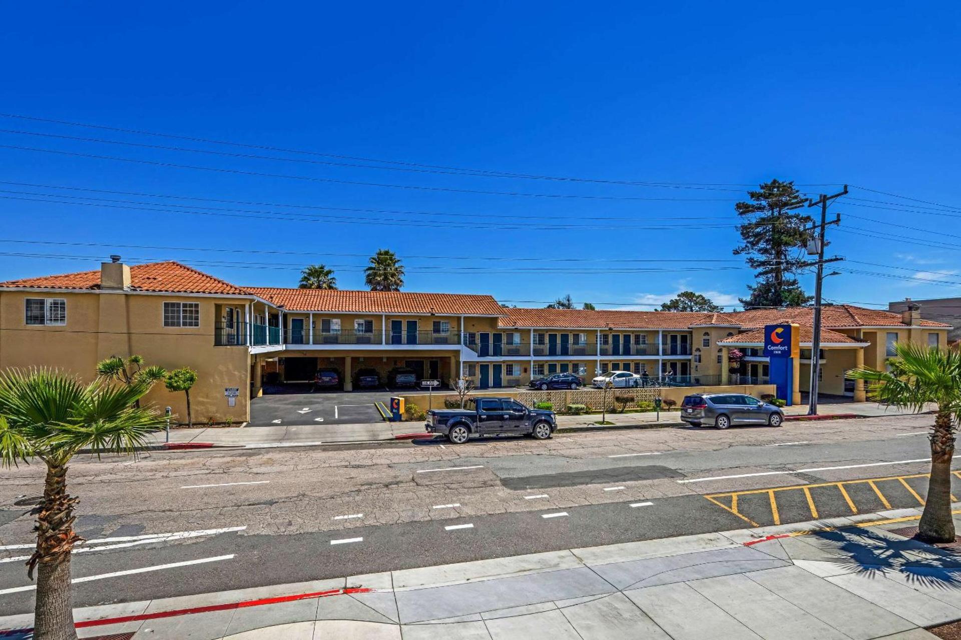 Comfort Inn Beach Boardwalk photo 2