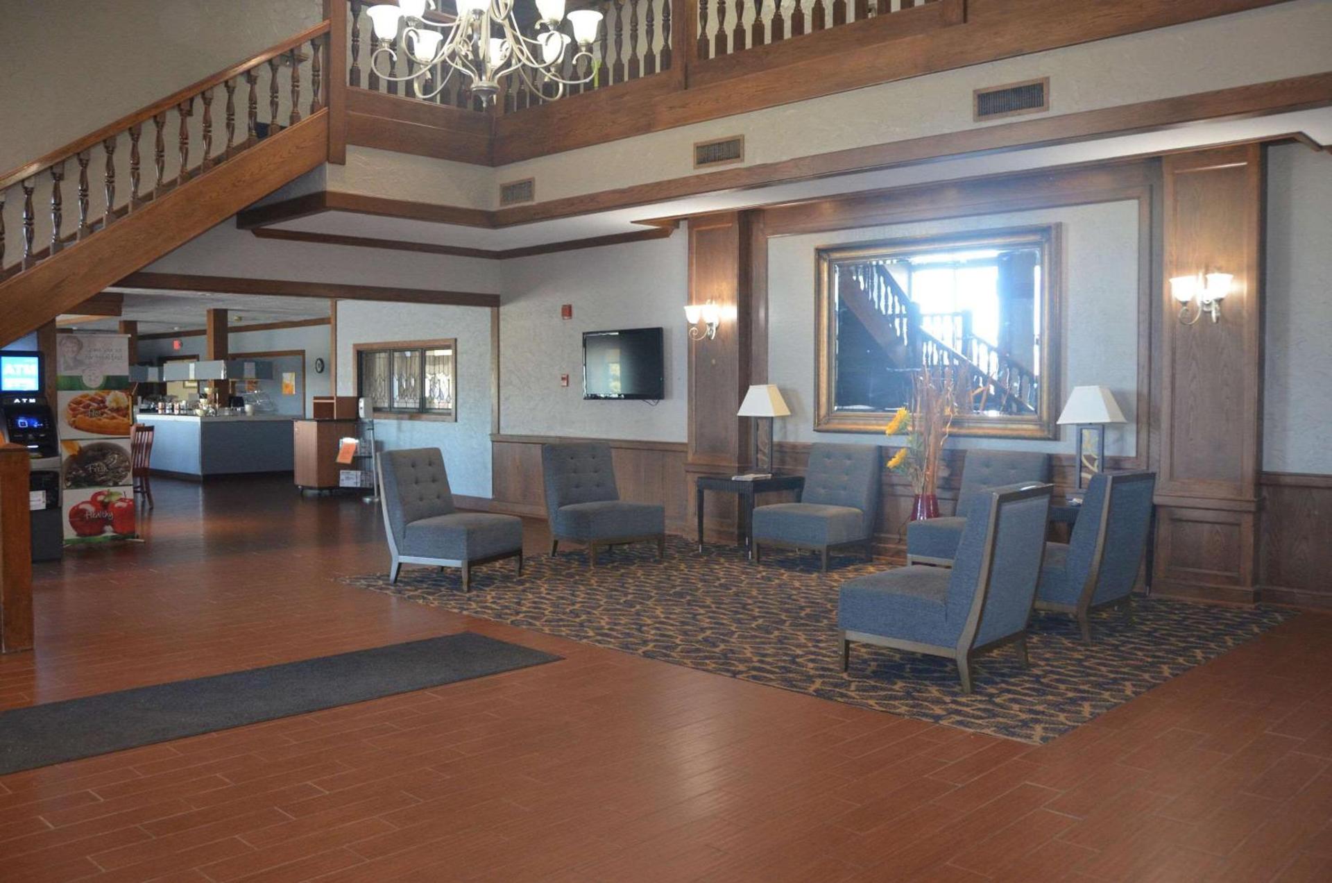 Quality Inn Perrysburg - Toledo South photo 5