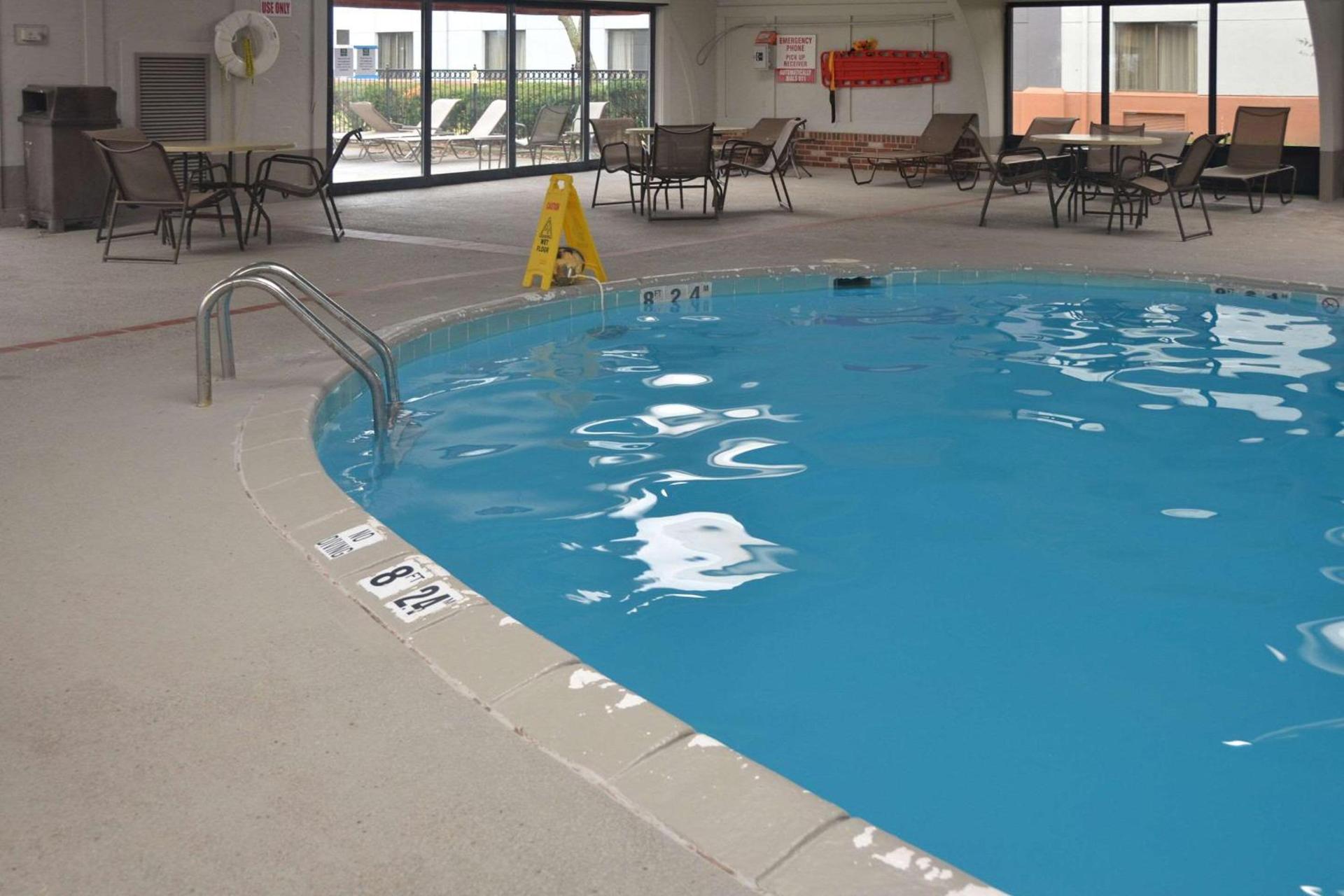 Quality Inn Perrysburg - Toledo South photo 20