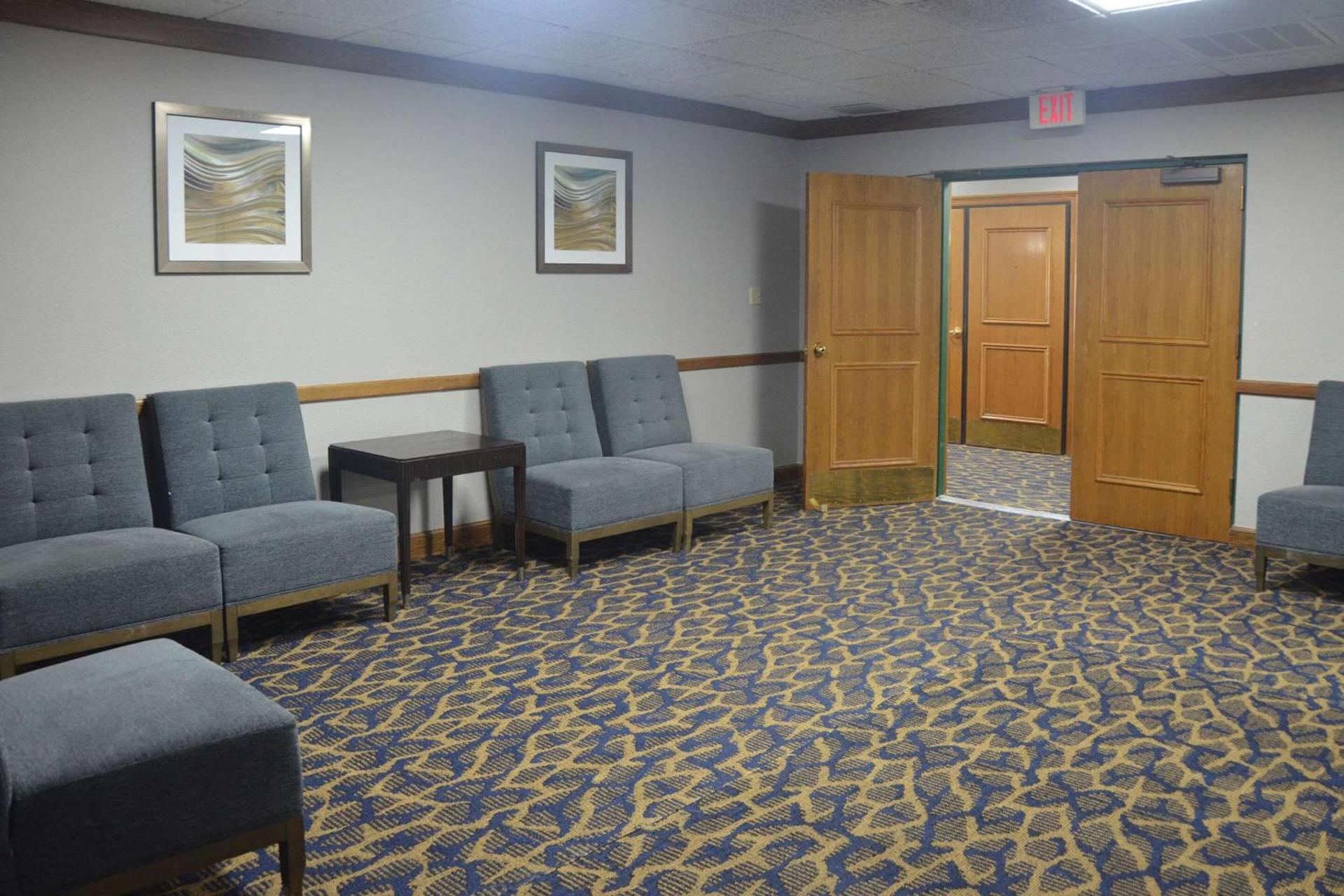 Quality Inn Perrysburg - Toledo South photo 22