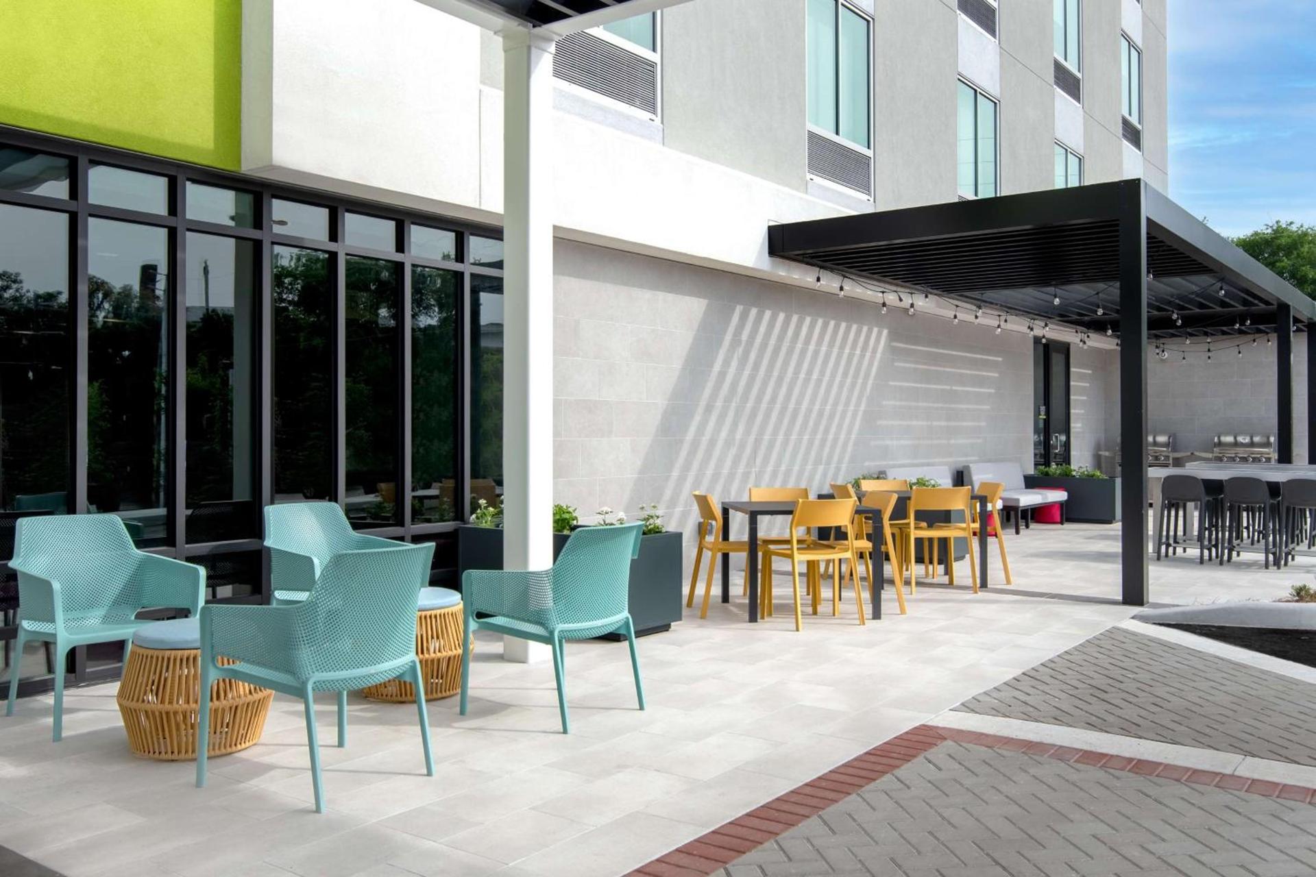 Home2 Suites By Hilton Jacksonville Downtown photo 3