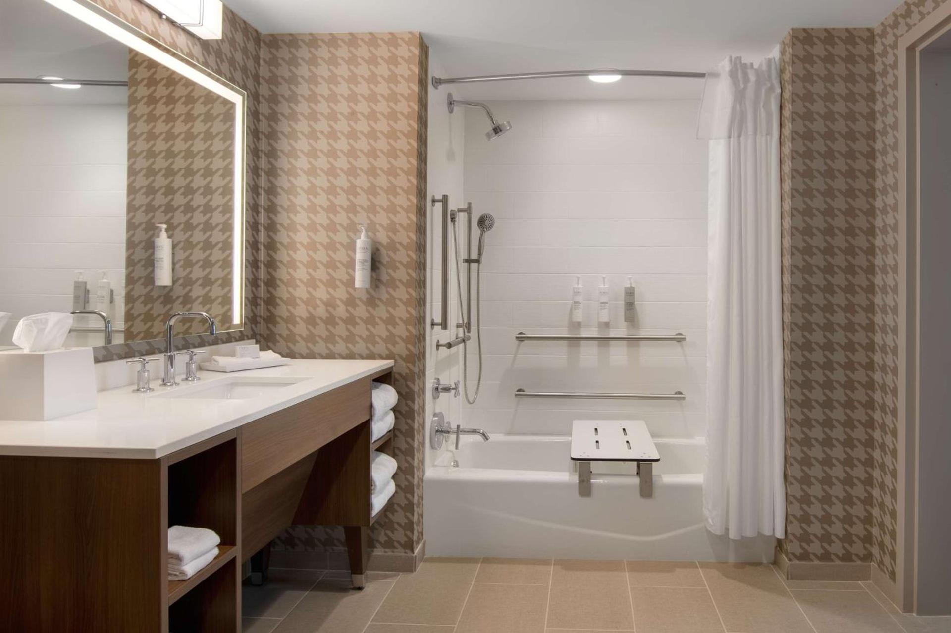 Home2 Suites By Hilton Jacksonville Downtown photo 28